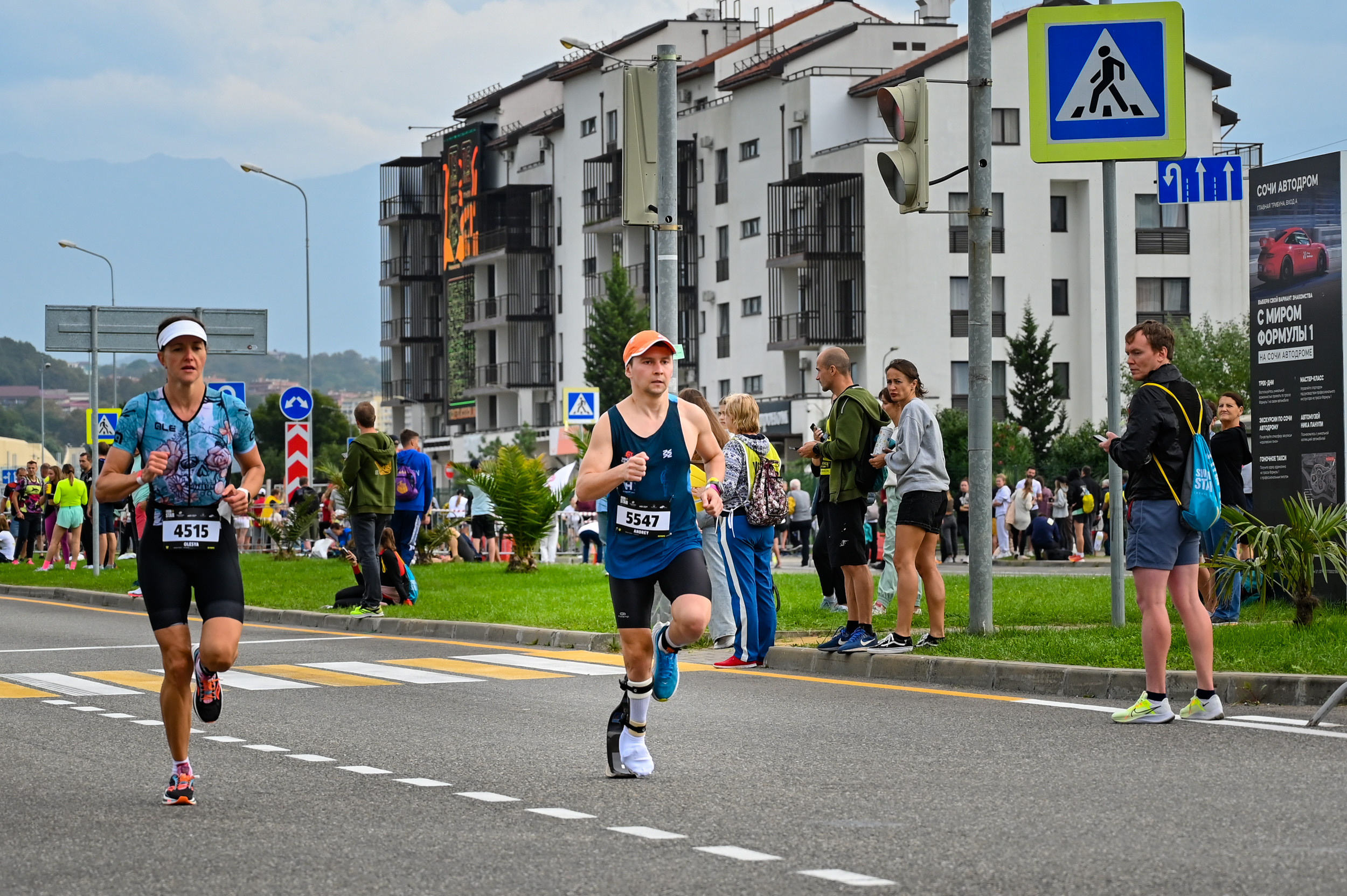 Команда «Орто-Спорт» ДЕНЬ IRONSTAR SPRINT & OLYMPIC SOCHI СИРИУС. Фотографирую счастливых людей в Сочи