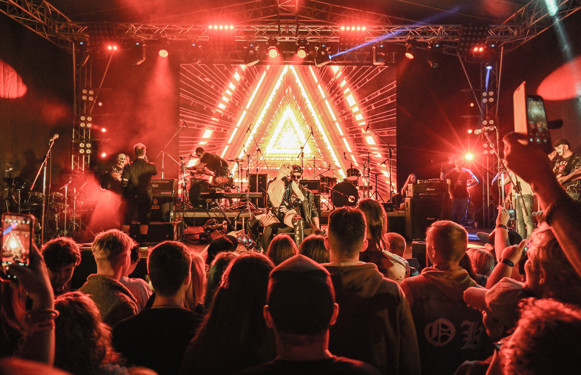 «БЕЗПОНТОВ» 27 МАЯ 2023. Фотографирую счастливых людей в Сочи