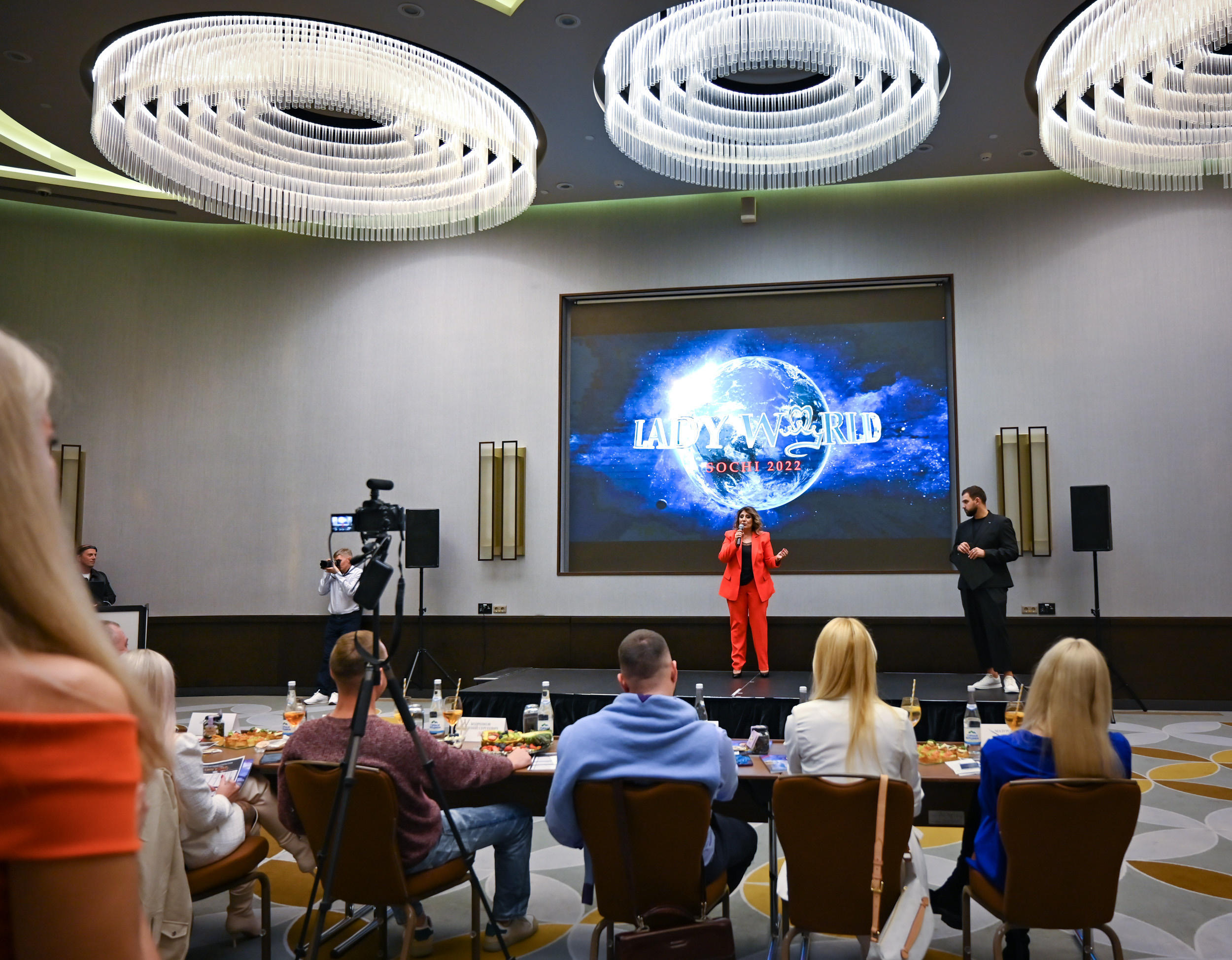 Церемония Открытия Конкурса красоты " ВИЗИТКА» 2022. Фотографирую счастливых людей в Сочи