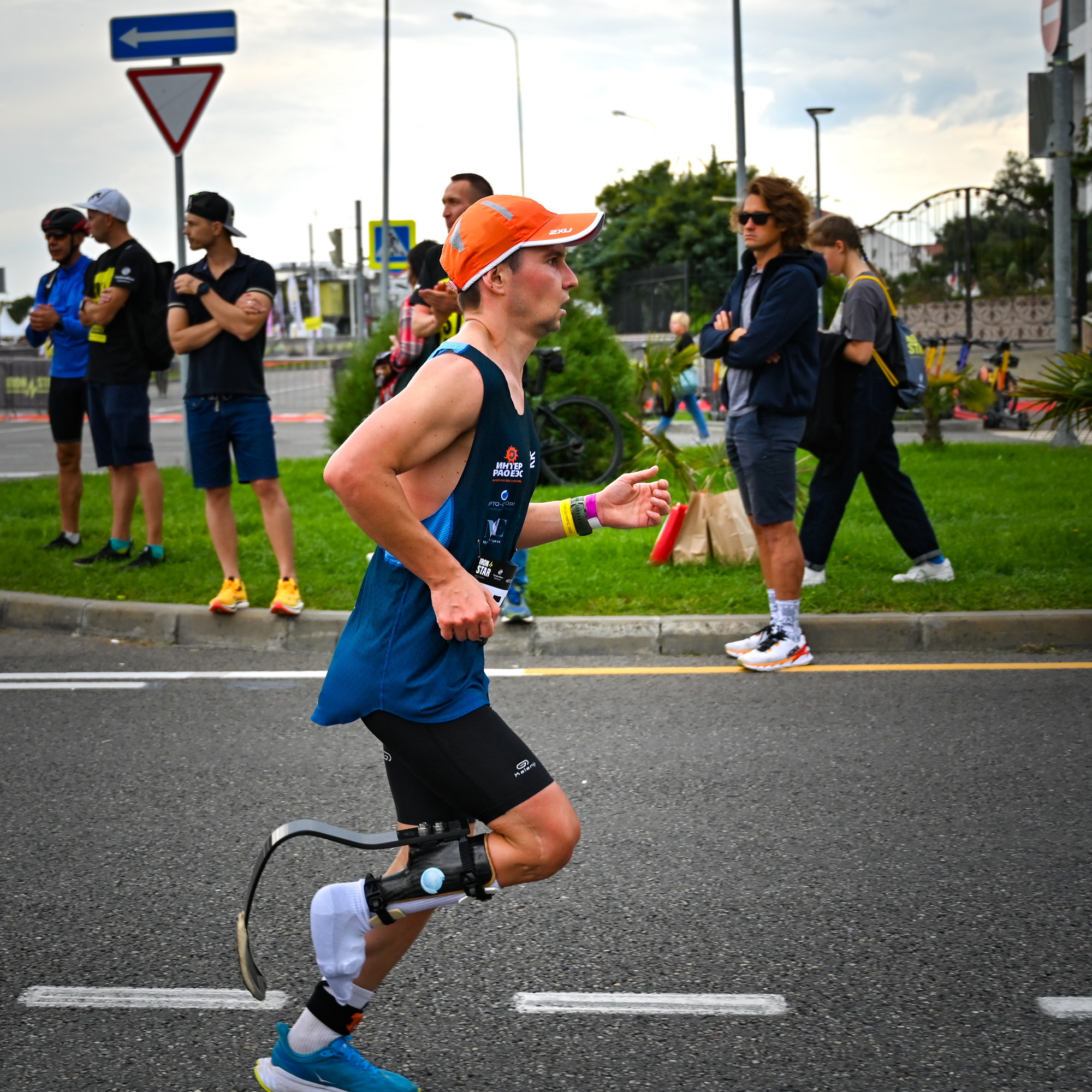 Команда «Орто-Спорт» ДЕНЬ IRONSTAR SPRINT & OLYMPIC SOCHI СИРИУС. Фотографирую счастливых людей в Сочи