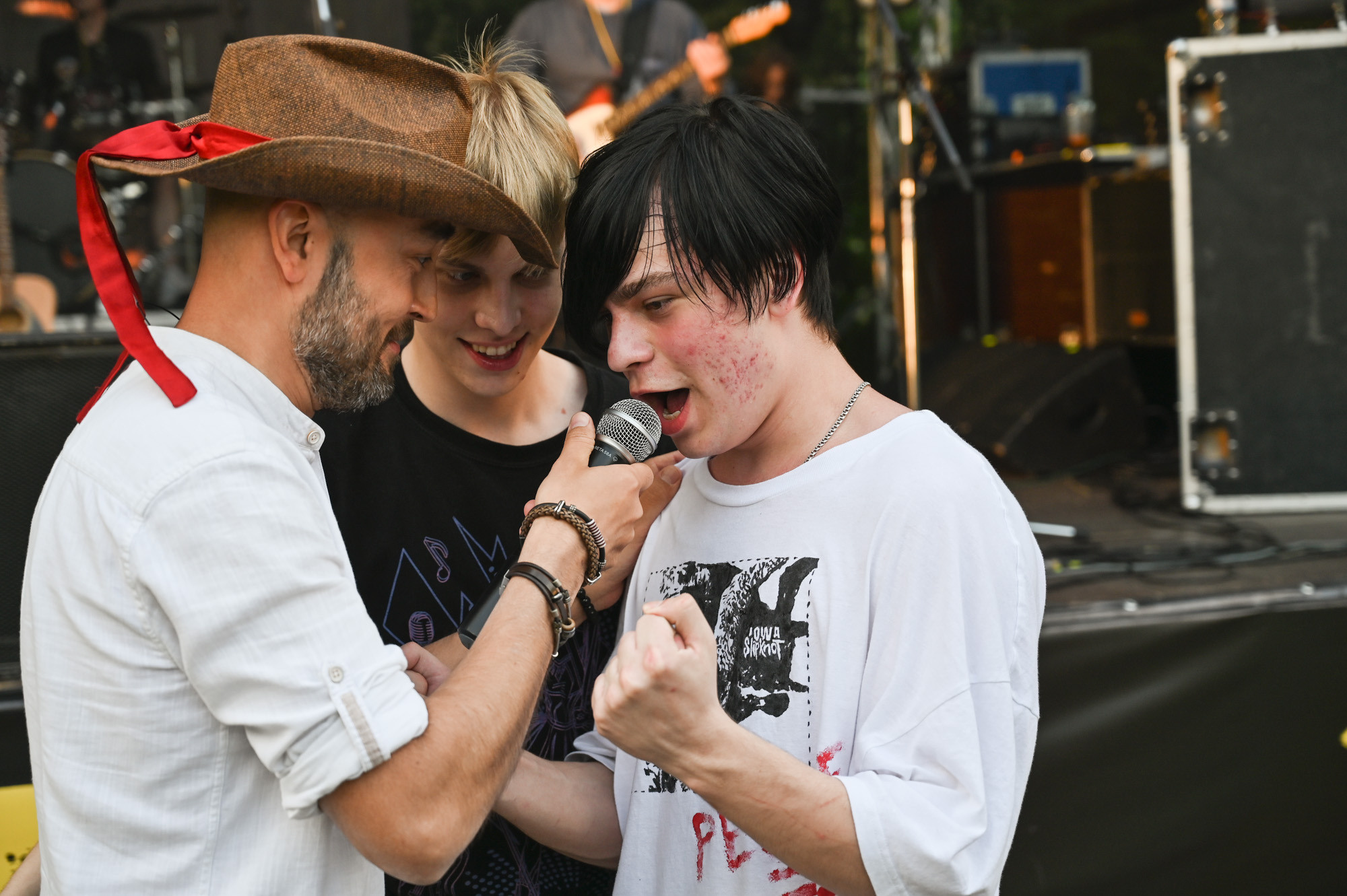 «БЕЗПОНТОВ» 26 МАЯ 2023. Фотографирую счастливых людей в Сочи