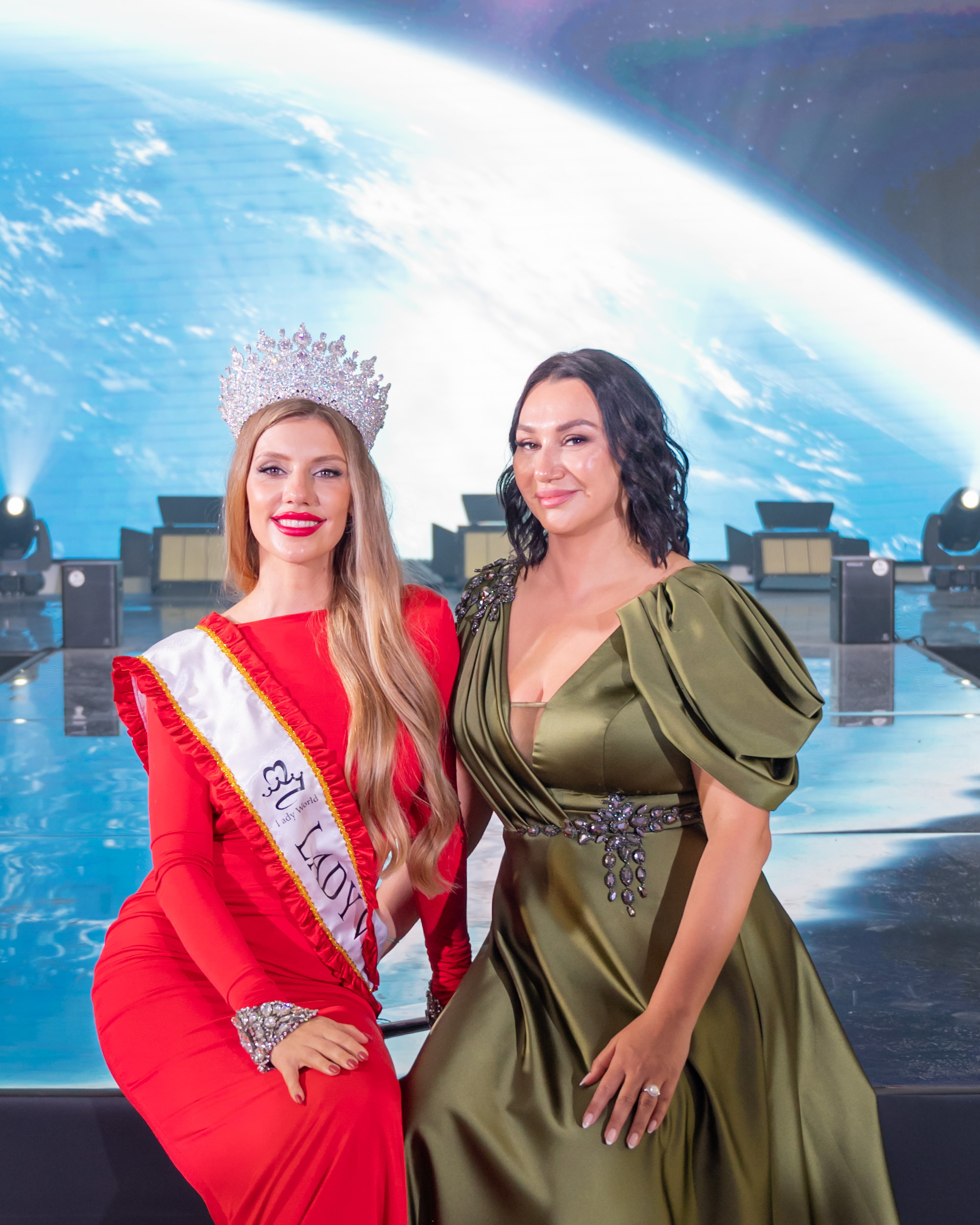 Финал конкурса красоты «LADY WORLD» 23.09.2023 в Сочи. Фотографирую счастливых людей в Сочи