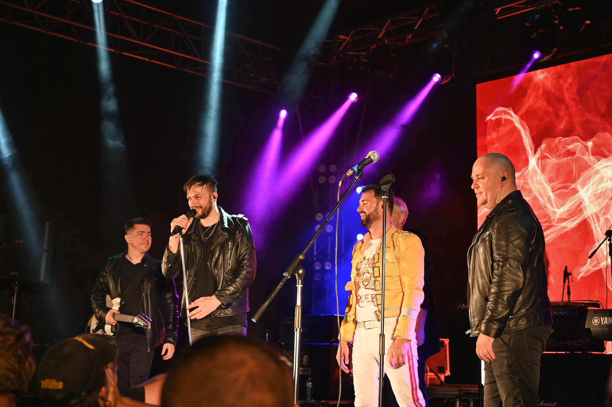 «БЕЗПОНТОВ» 26 МАЯ 2023. Фотографирую счастливых людей в Сочи