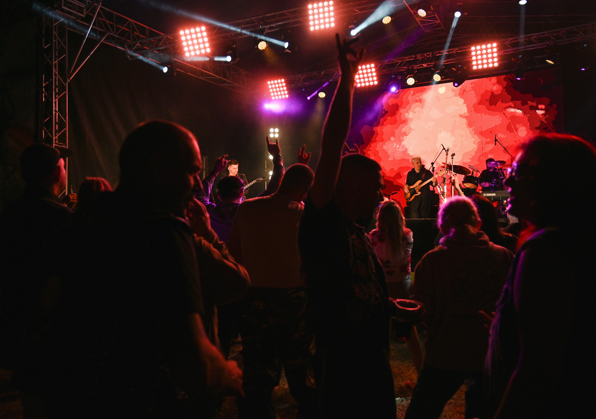 «БЕЗПОНТОВ» 26 МАЯ 2023. Фотографирую счастливых людей в Сочи