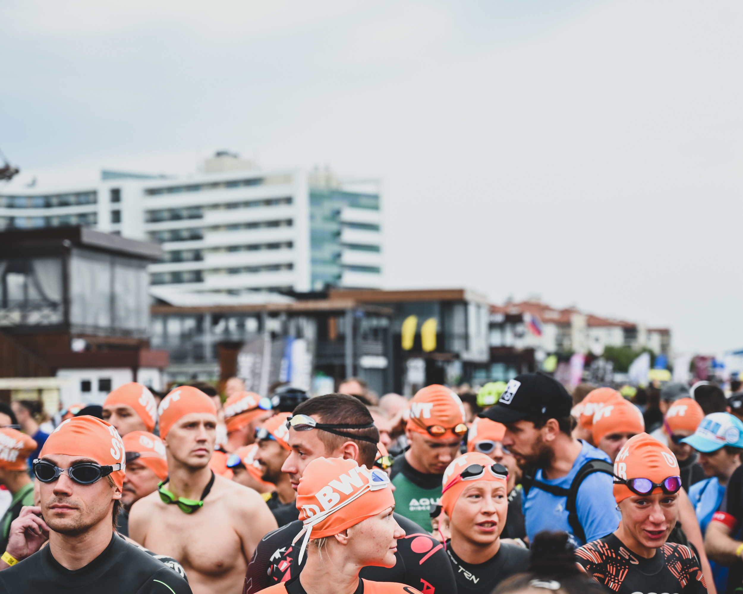 Команда «Орто-Спорт» ДЕНЬ IRONSTAR SPRINT & OLYMPIC SOCHI СИРИУС. Фотографирую счастливых людей в Сочи