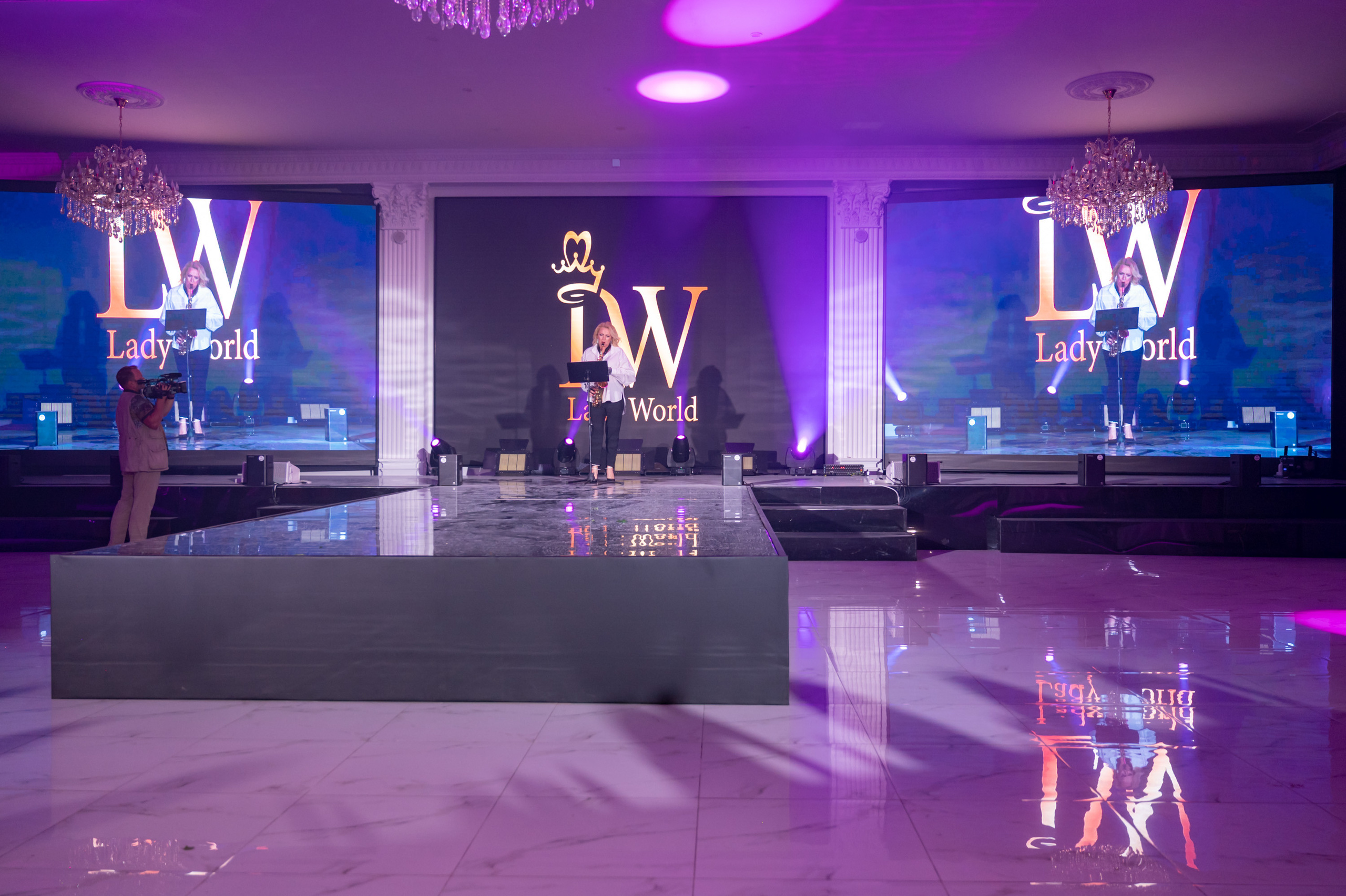 Финал конкурса красоты «LADY WORLD» 23.09.2023 в Сочи. Фотографирую счастливых людей в Сочи