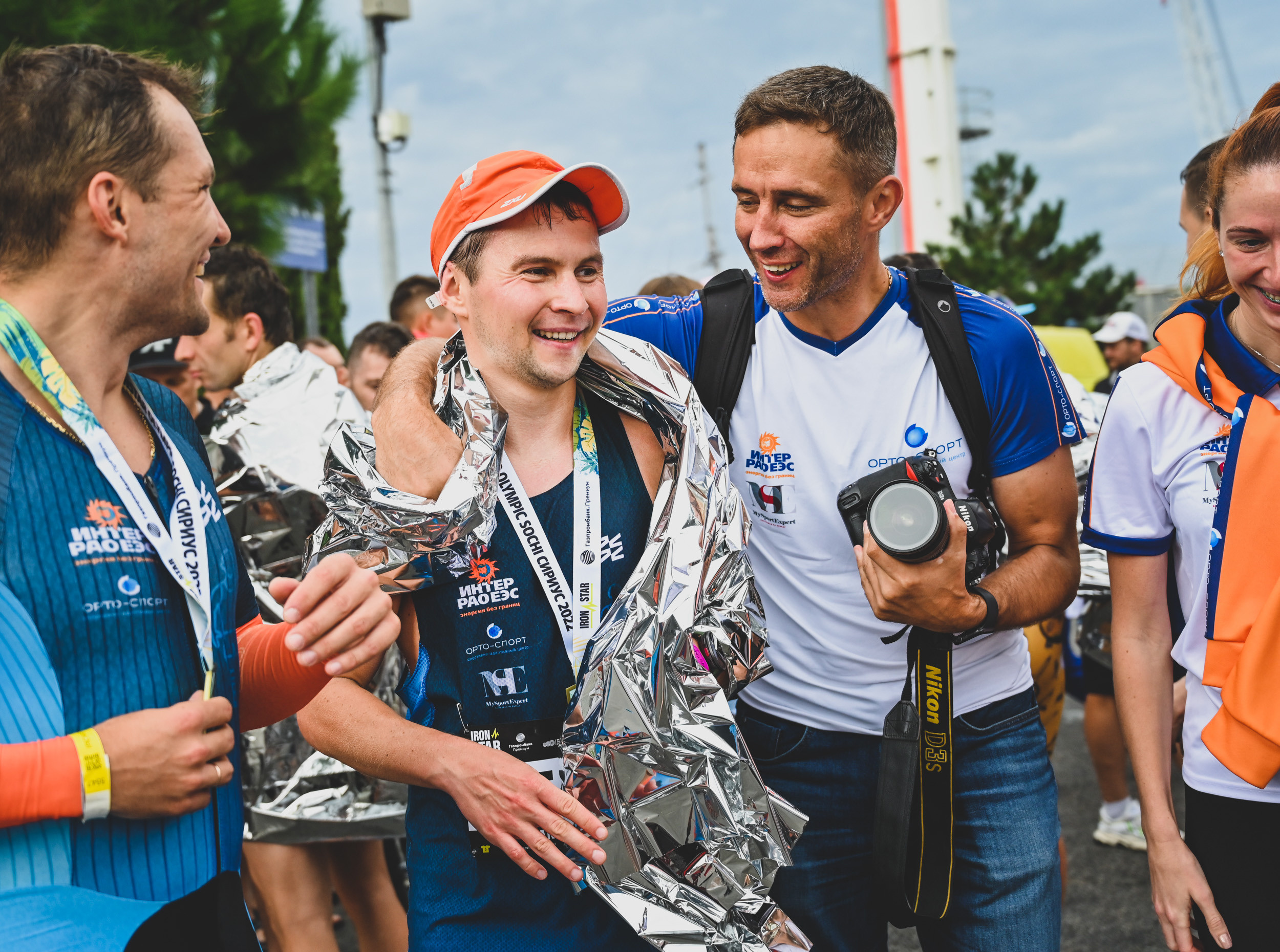 Команда «Орто-Спорт» ДЕНЬ IRONSTAR SPRINT & OLYMPIC SOCHI СИРИУС. Фотографирую счастливых людей в Сочи