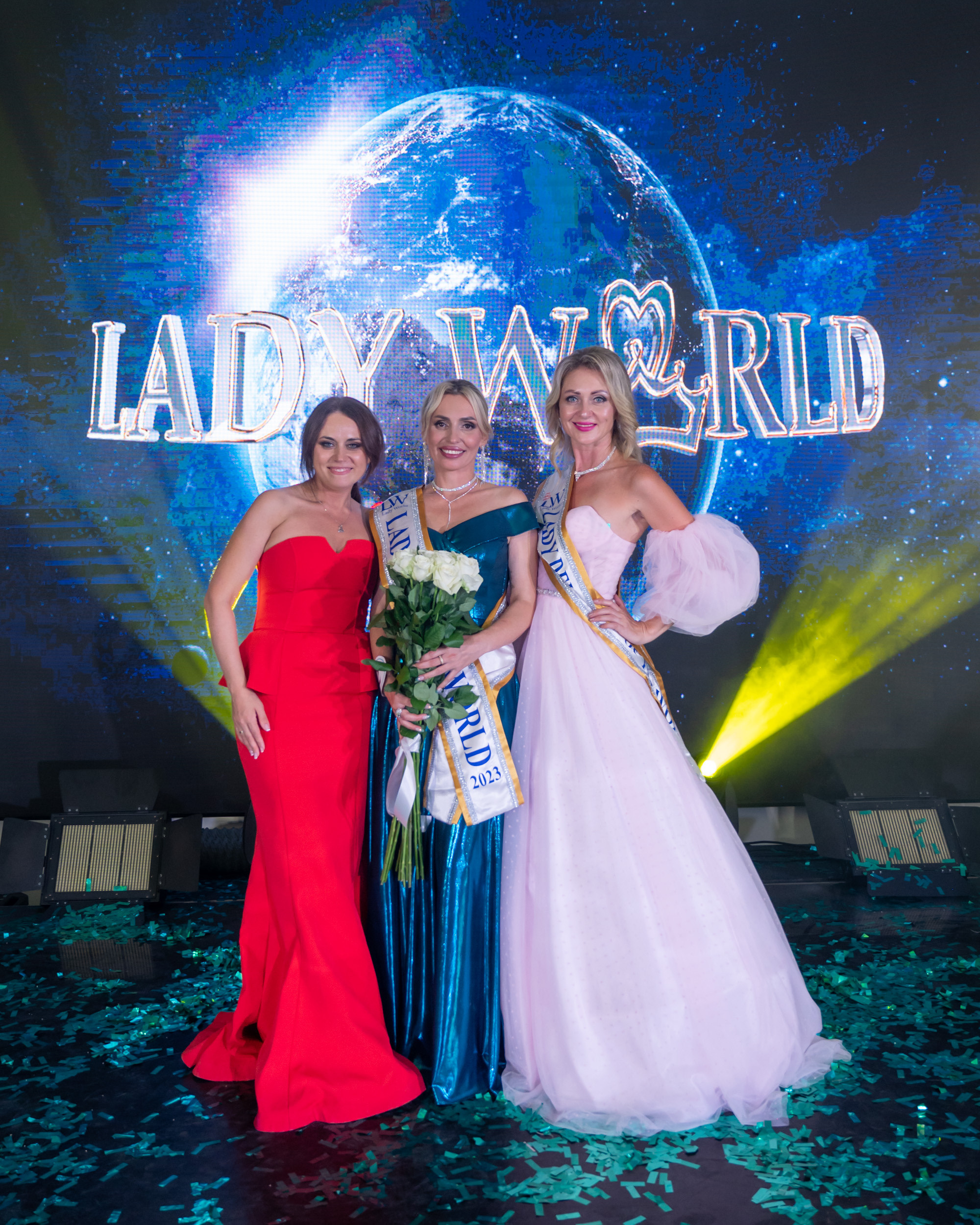 Финал конкурса красоты «LADY WORLD» 23.09.2023 в Сочи. Фотографирую счастливых людей в Сочи
