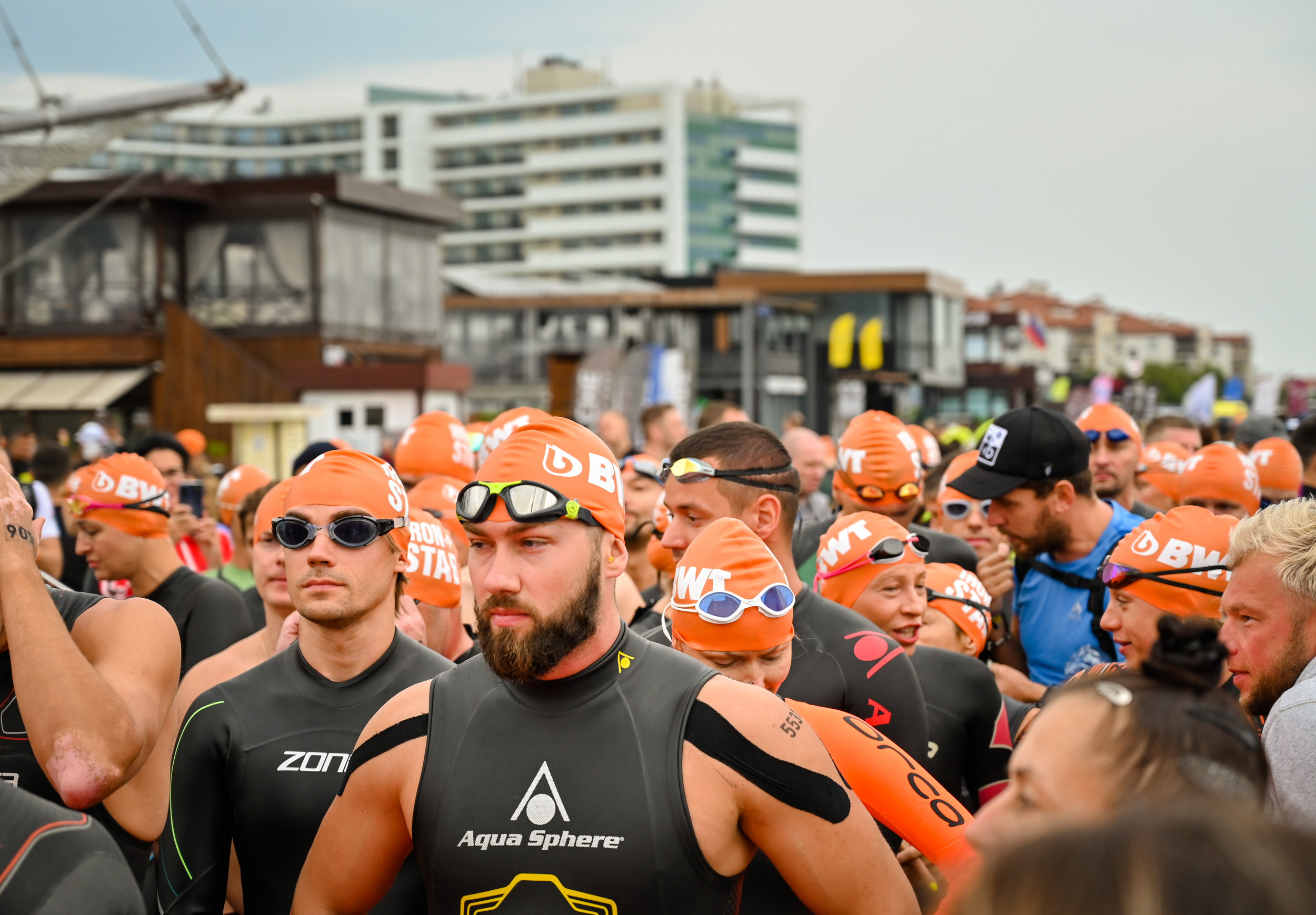 Команда «Орто-Спорт» ДЕНЬ IRONSTAR SPRINT & OLYMPIC SOCHI СИРИУС. Фотографирую счастливых людей в Сочи