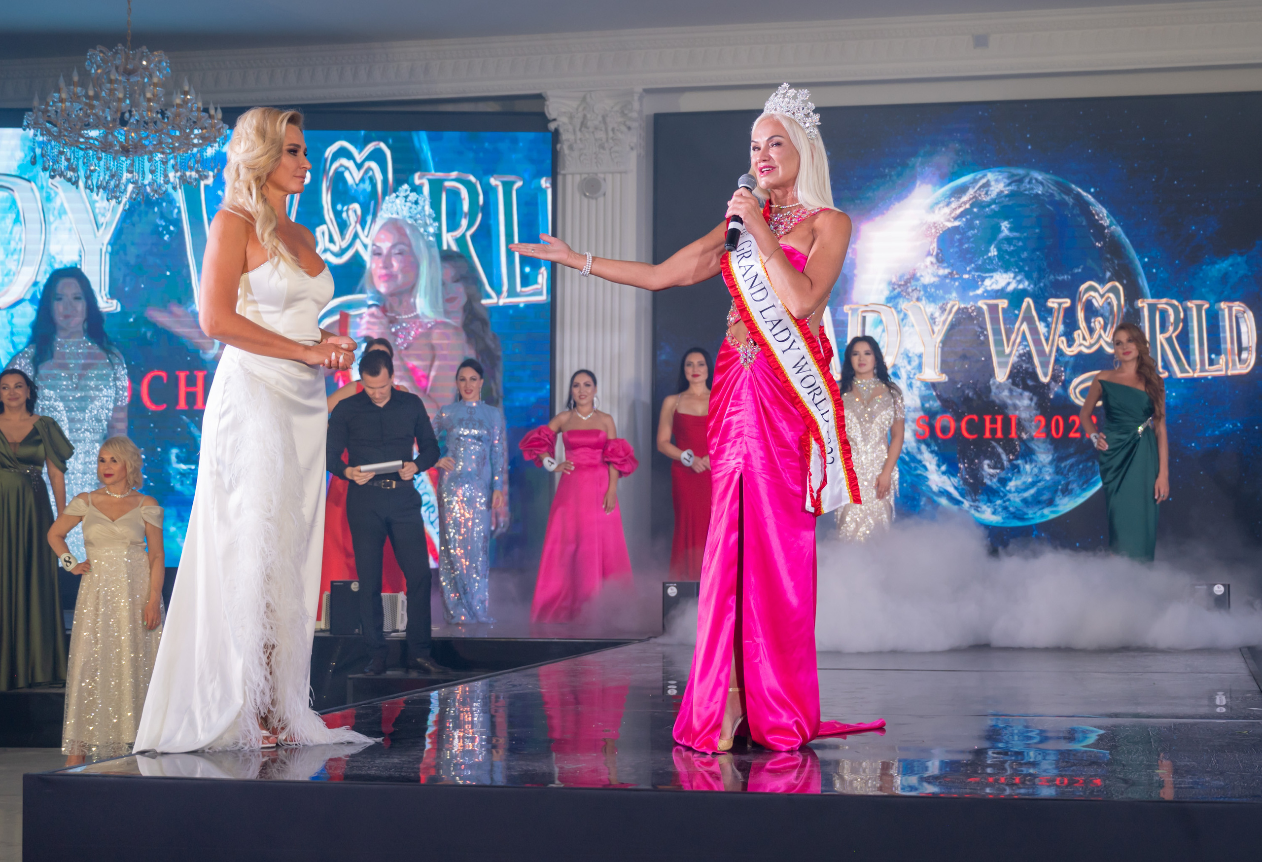 Финал конкурса красоты «LADY WORLD» 23.09.2023 в Сочи. Фотографирую счастливых людей в Сочи