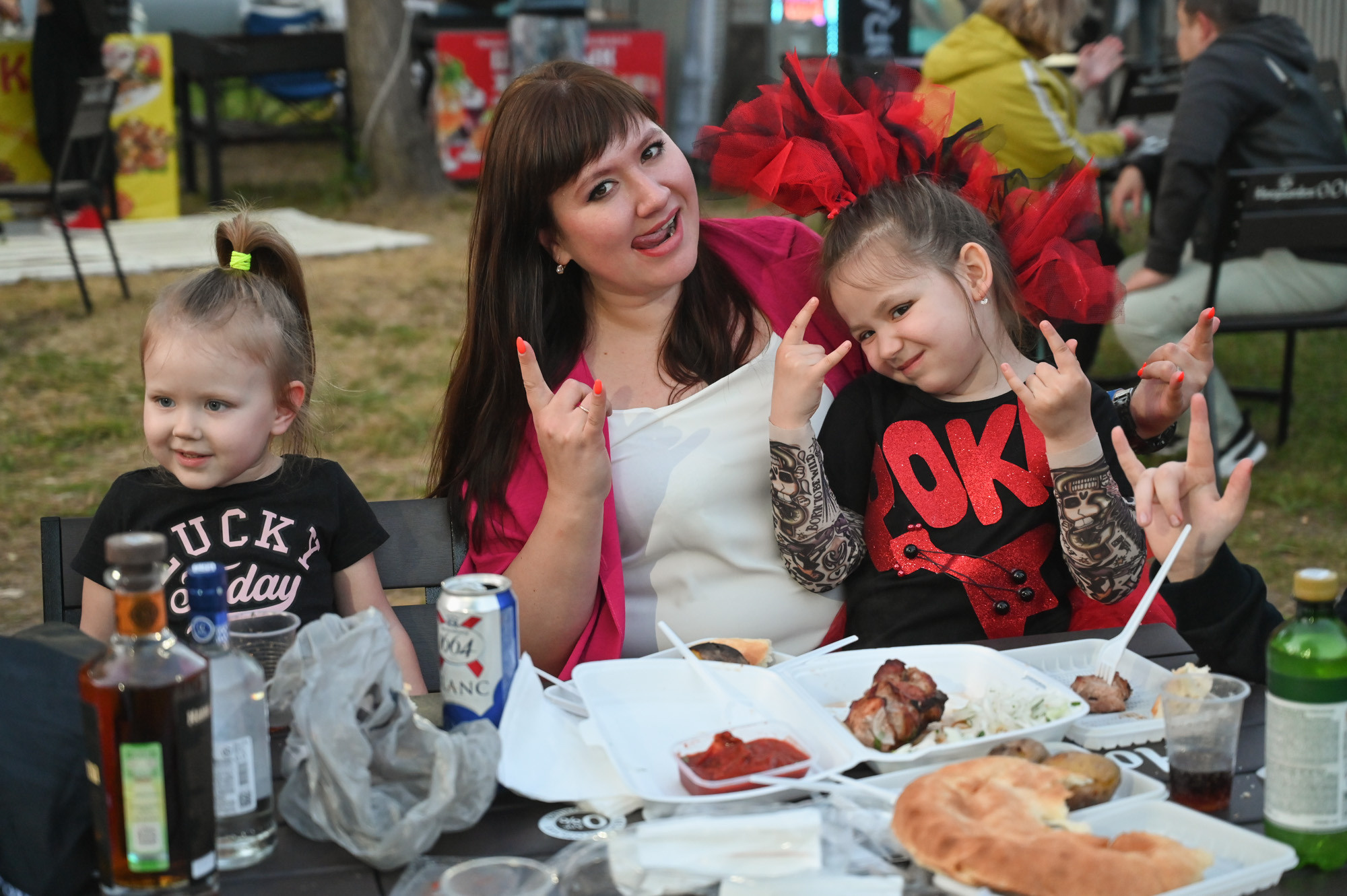 «БЕЗПОНТОВ» 27 МАЯ 2023. Фотографирую счастливых людей в Сочи