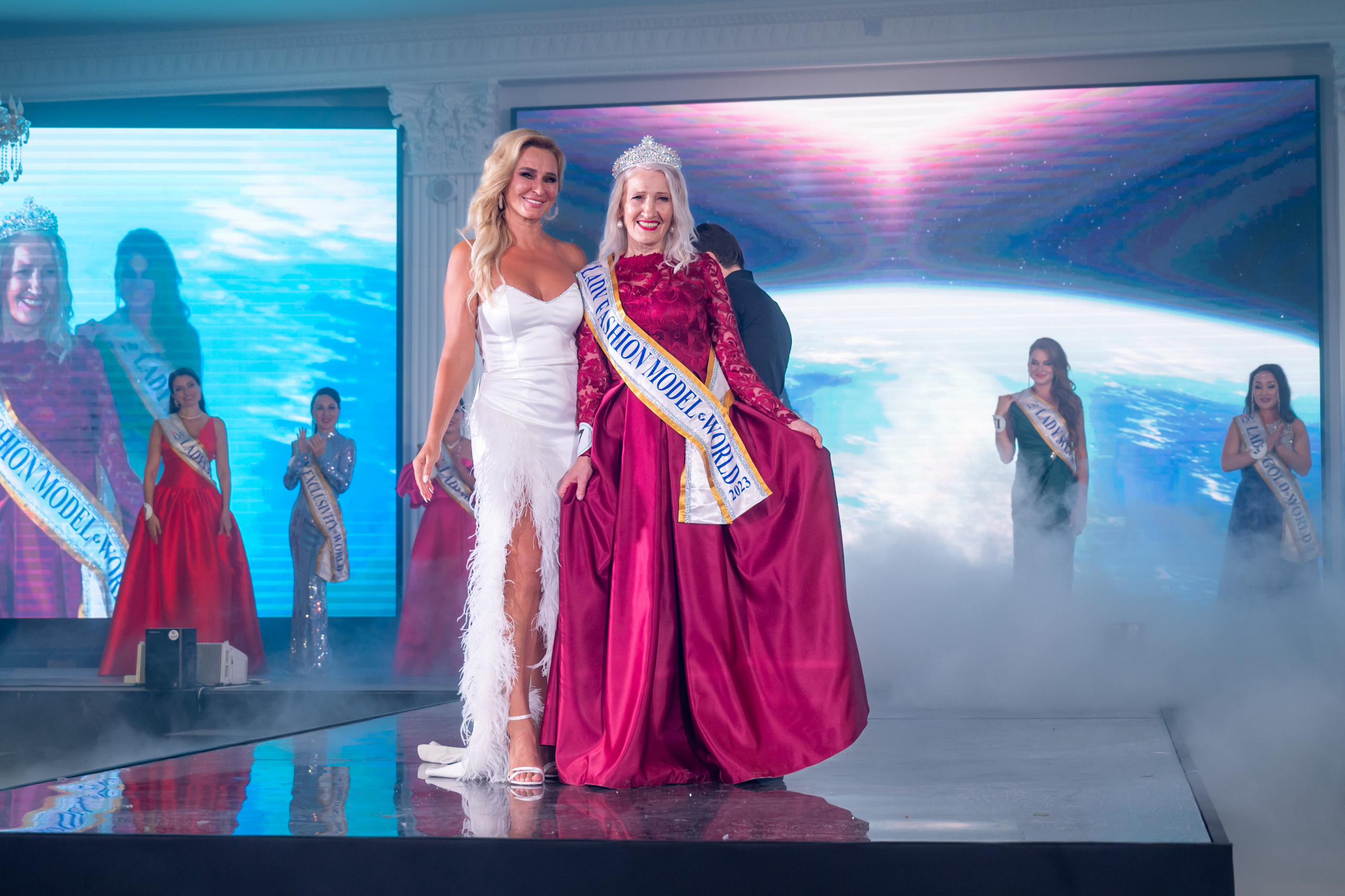 Финал конкурса красоты «LADY WORLD» 23.09.2023 в Сочи. Фотографирую счастливых людей в Сочи