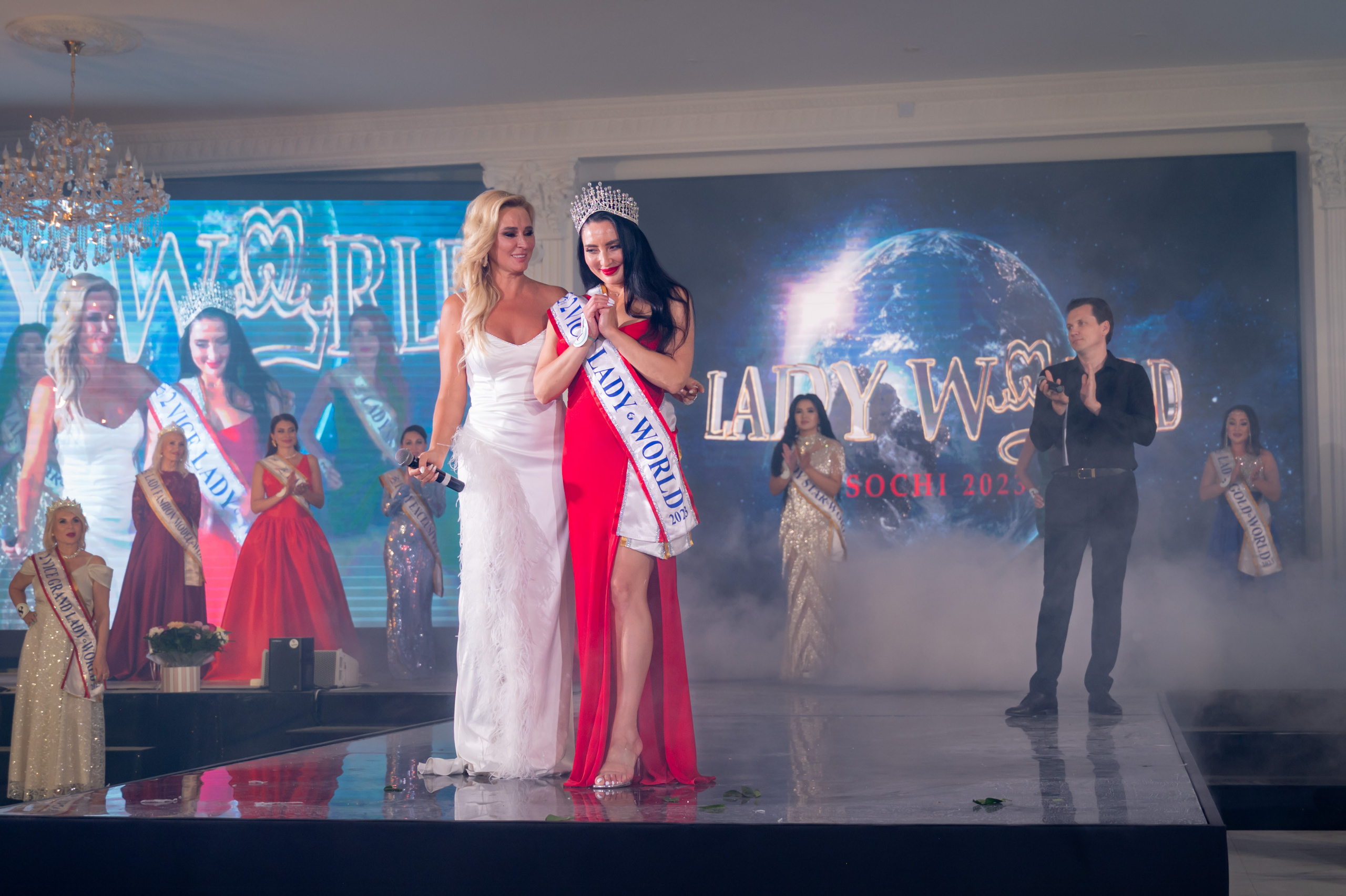 Финал конкурса красоты «LADY WORLD» 23.09.2023 в Сочи. Фотографирую счастливых людей в Сочи