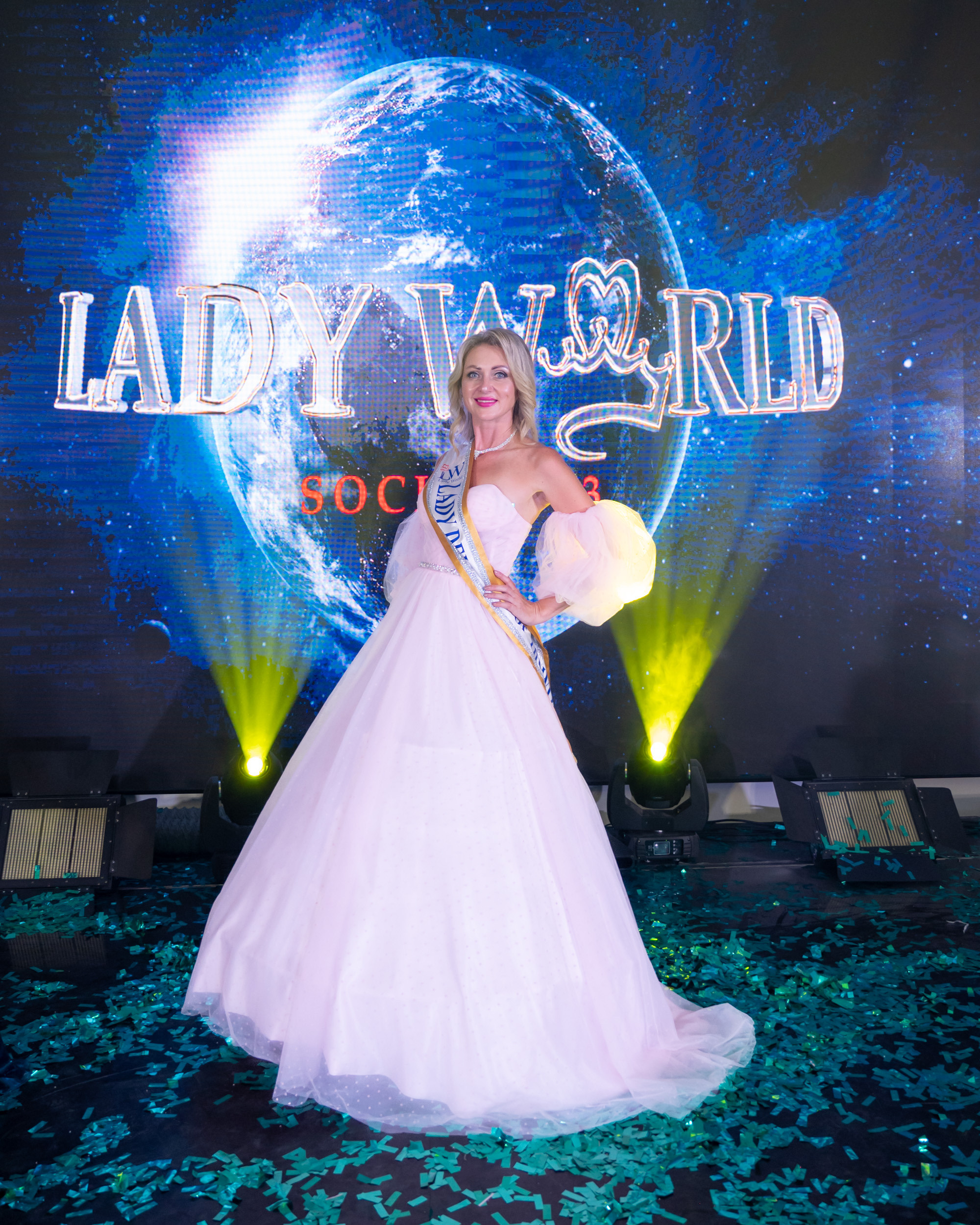 Финал конкурса красоты «LADY WORLD» 23.09.2023 в Сочи. Фотографирую счастливых людей в Сочи