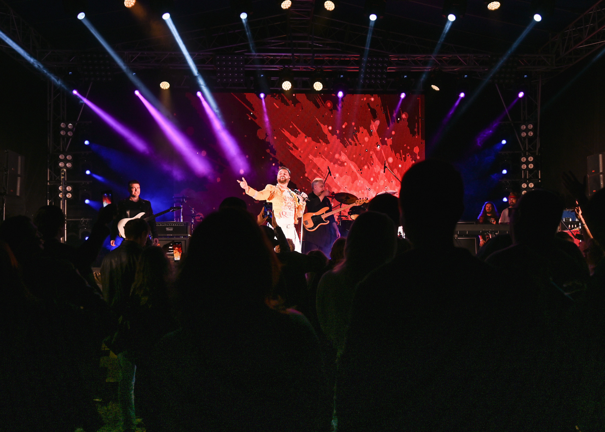 «БЕЗПОНТОВ» 26 МАЯ 2023. Фотографирую счастливых людей в Сочи