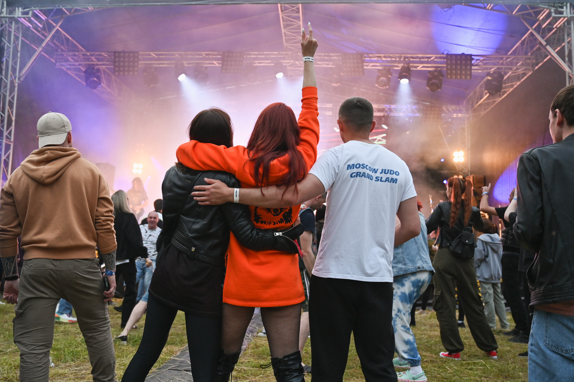 «БЕЗПОНТОВ» 26 МАЯ 2023. Фотографирую счастливых людей в Сочи