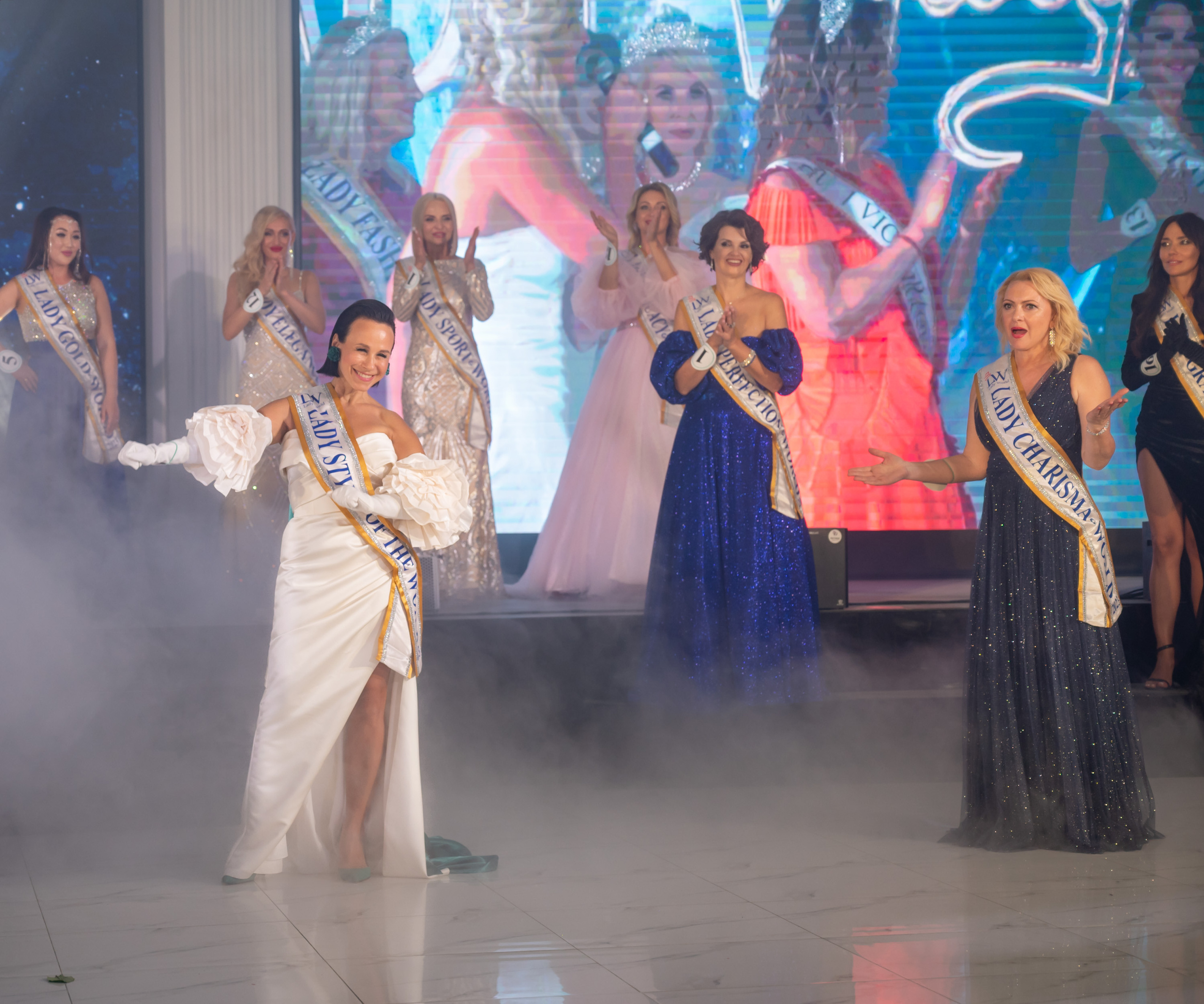 Финал конкурса красоты «LADY WORLD» 23.09.2023 в Сочи. Фотографирую счастливых людей в Сочи