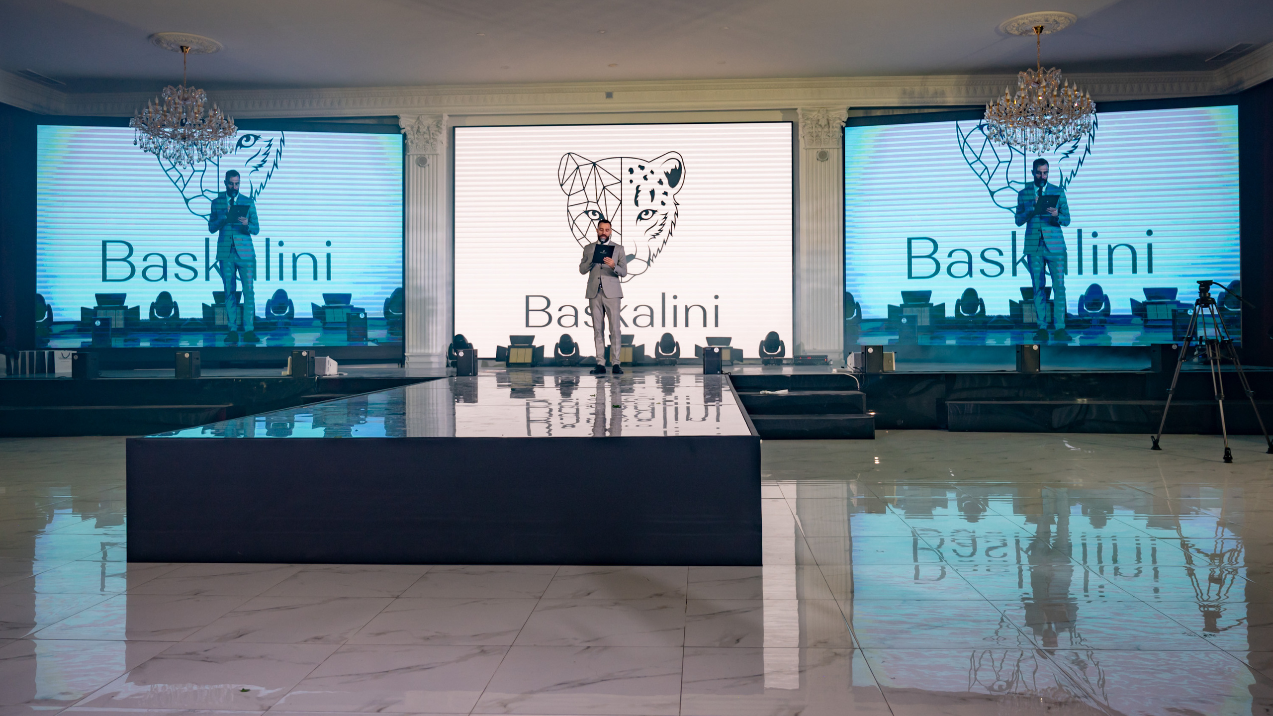 Финал конкурса красоты «LADY WORLD» 23.09.2023 в Сочи. Фотографирую счастливых людей в Сочи