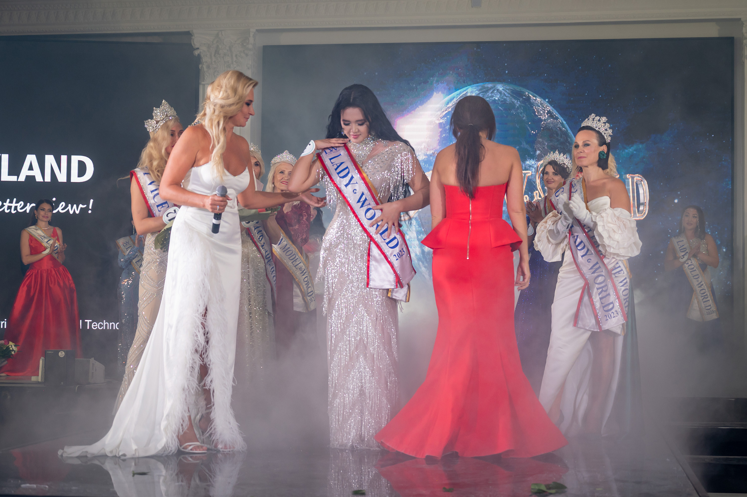 Финал конкурса красоты «LADY WORLD» 23.09.2023 в Сочи. Фотографирую счастливых людей в Сочи