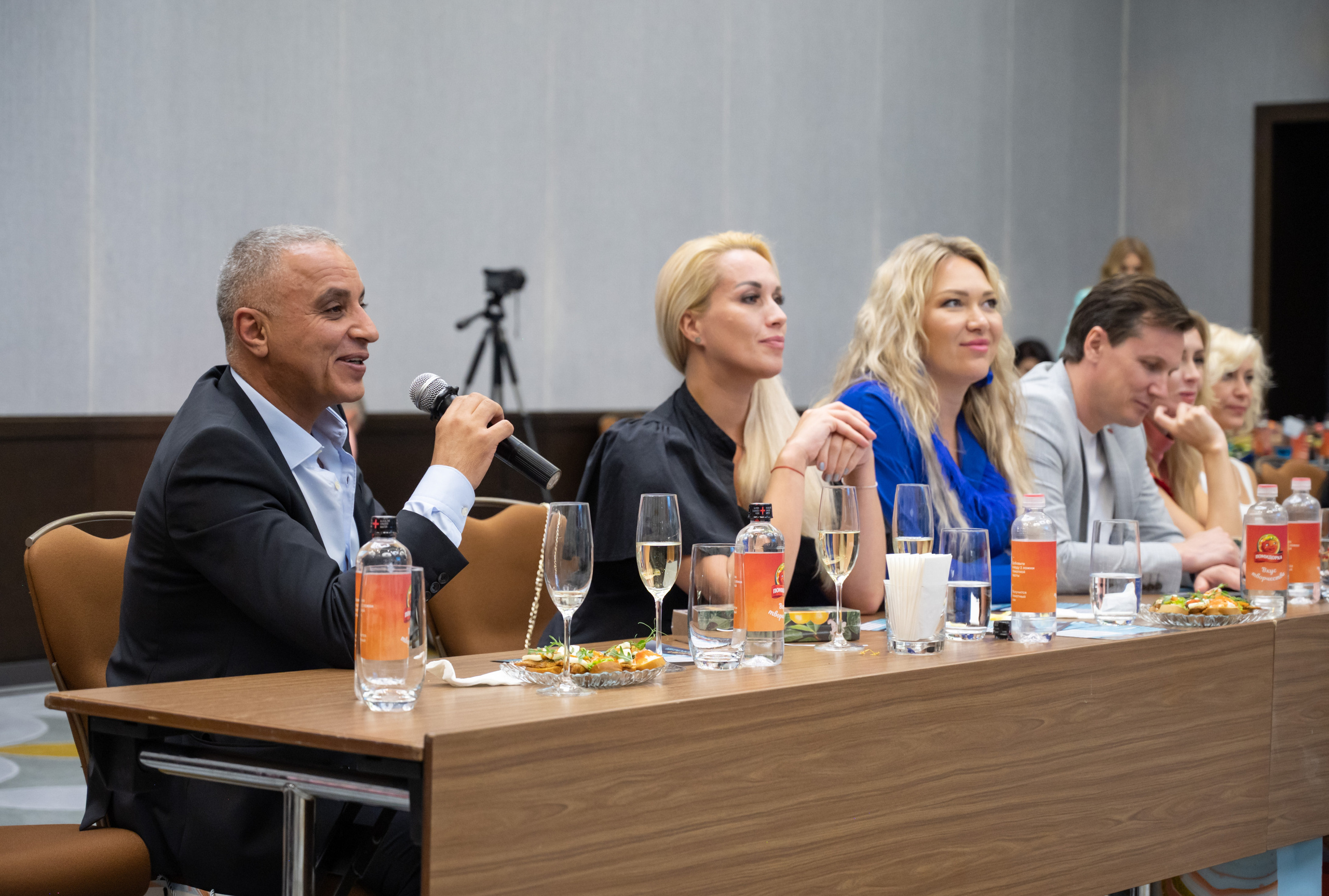 Церемония открытия Конкурса красоты «LADY WORLD» 2023. Фотографирую счастливых людей в Сочи