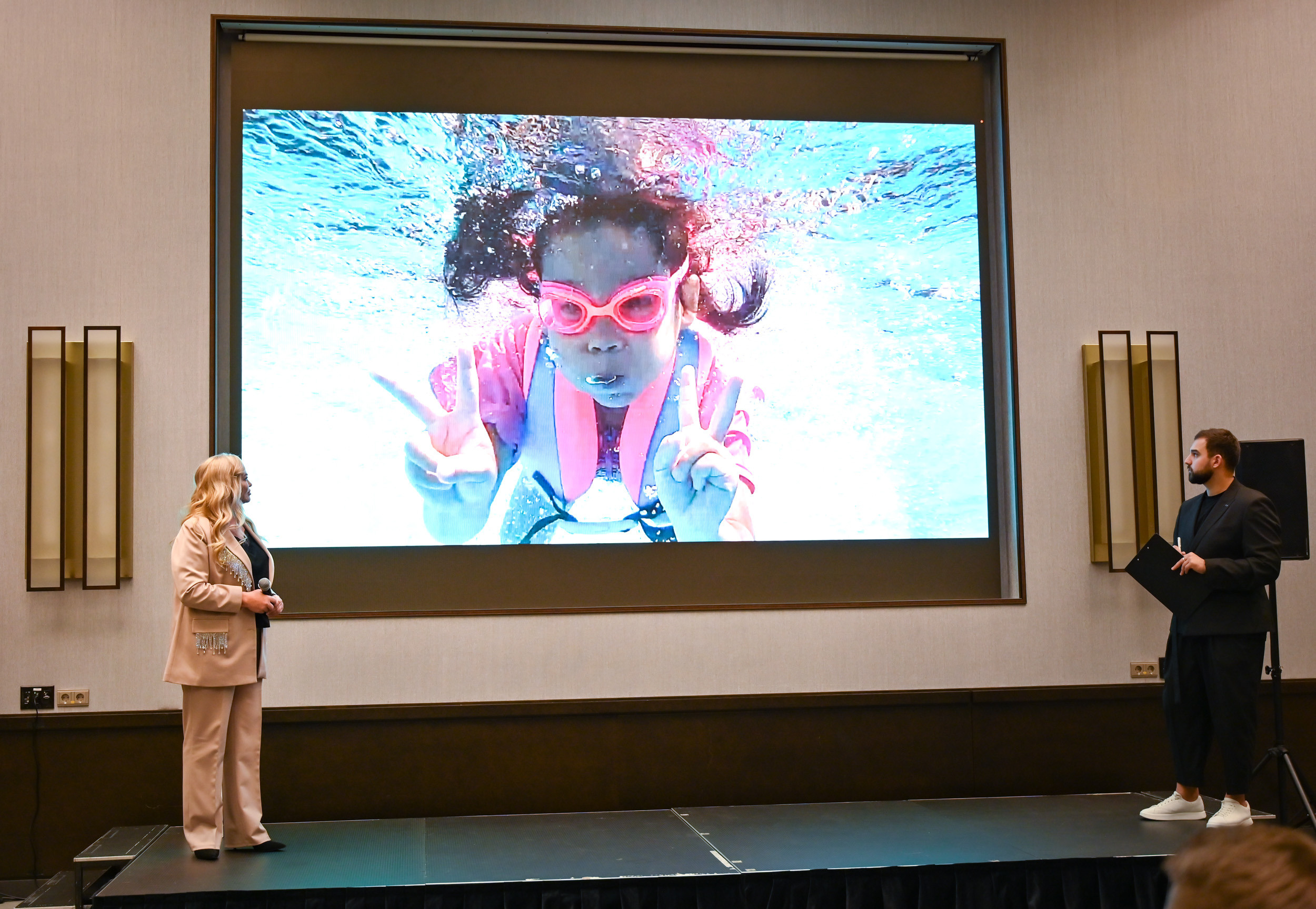 Церемония Открытия Конкурса красоты " ВИЗИТКА» 2022. Фотографирую счастливых людей в Сочи