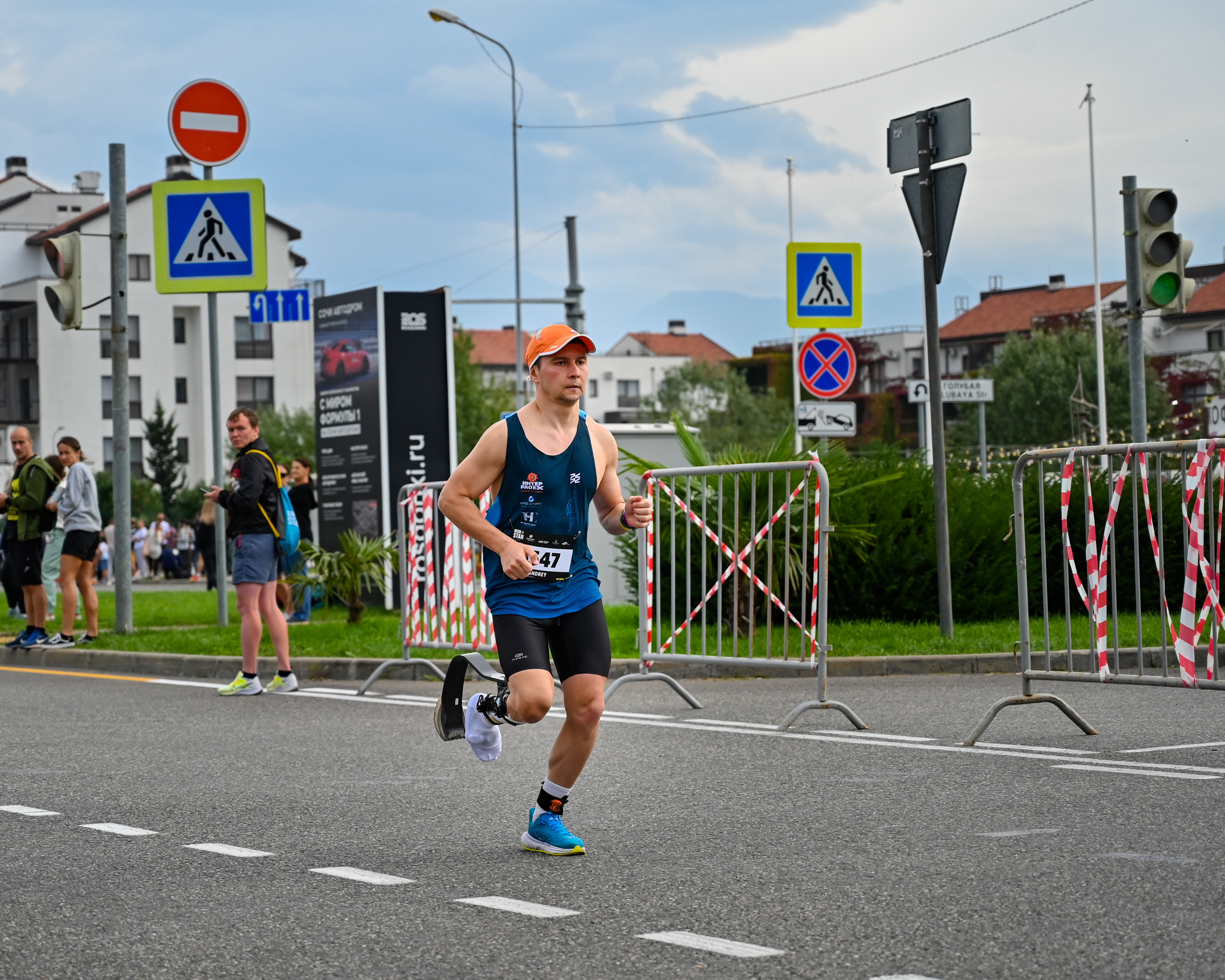 Команда «Орто-Спорт» ДЕНЬ IRONSTAR SPRINT & OLYMPIC SOCHI СИРИУС. Фотографирую счастливых людей в Сочи