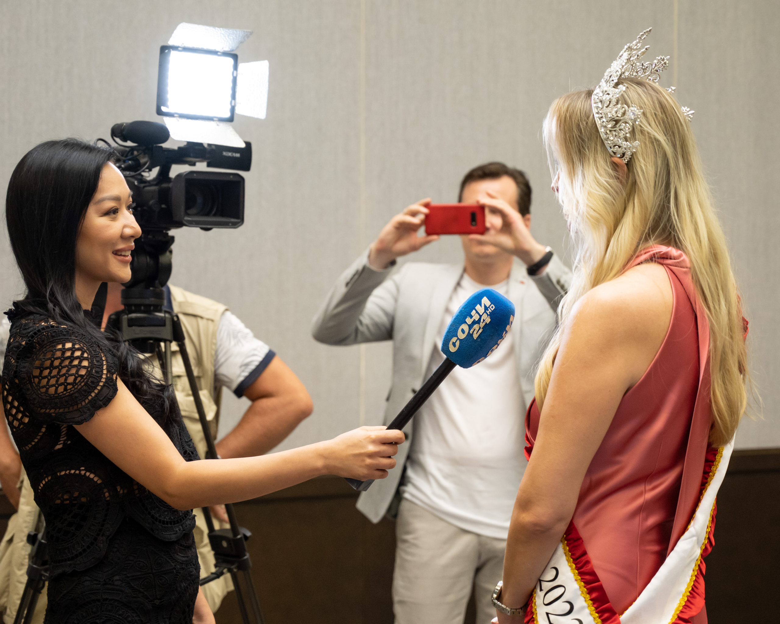 Церемония открытия Конкурса красоты «LADY WORLD» 2023. Фотографирую счастливых людей в Сочи