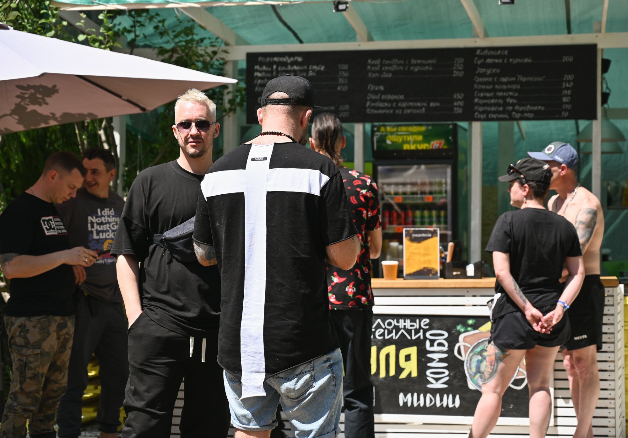 «БЕЗПОНТОВ» 27 МАЯ 2023. Фотографирую счастливых людей в Сочи