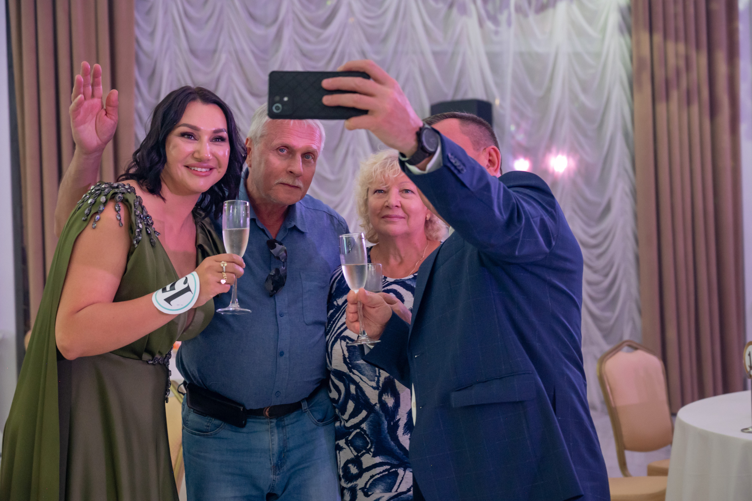 Финал конкурса красоты «LADY WORLD» 23.09.2023 в Сочи. Фотографирую счастливых людей в Сочи