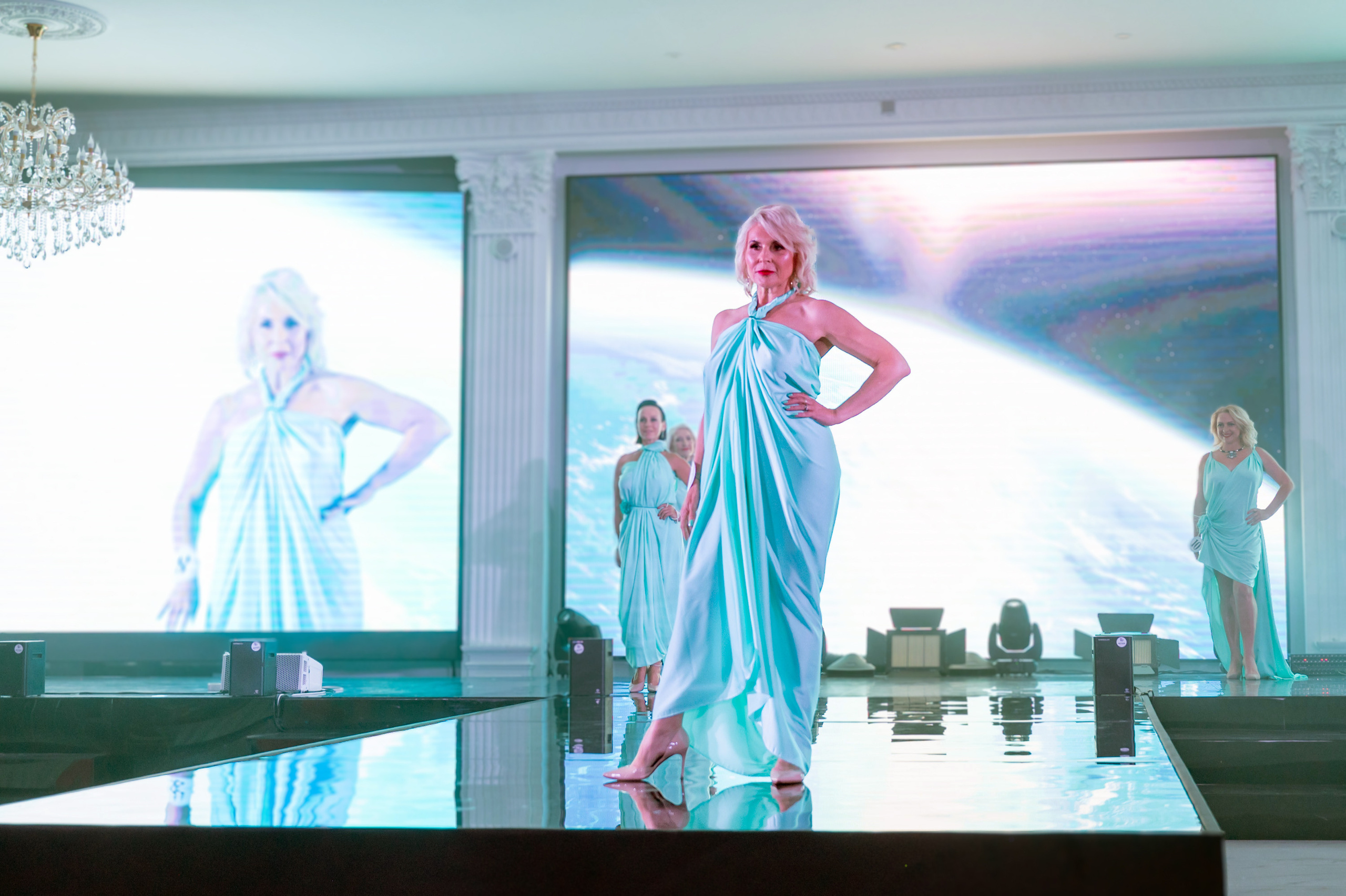 Финал конкурса красоты «LADY WORLD» 23.09.2023 в Сочи. Фотографирую счастливых людей в Сочи