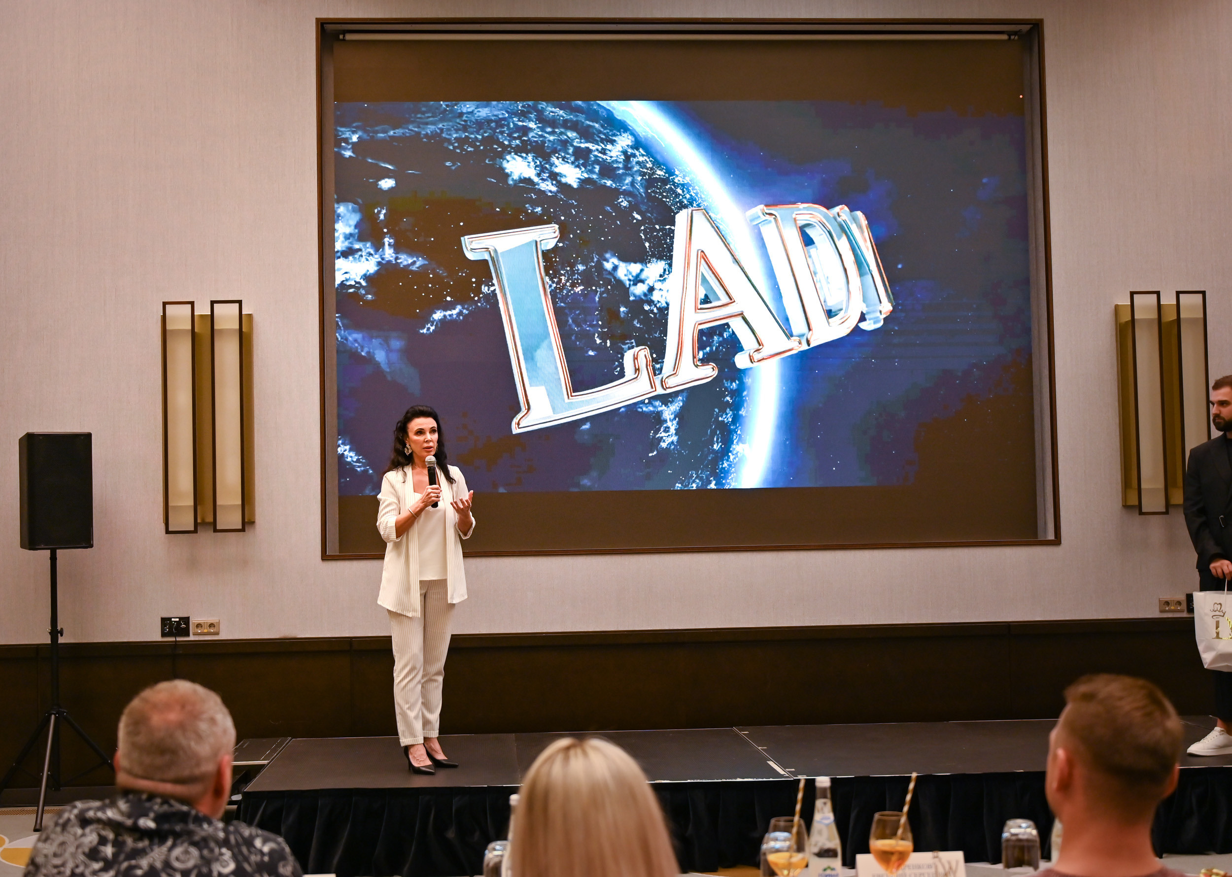 Церемония Открытия Конкурса красоты " ВИЗИТКА» 2022. Фотографирую счастливых людей в Сочи