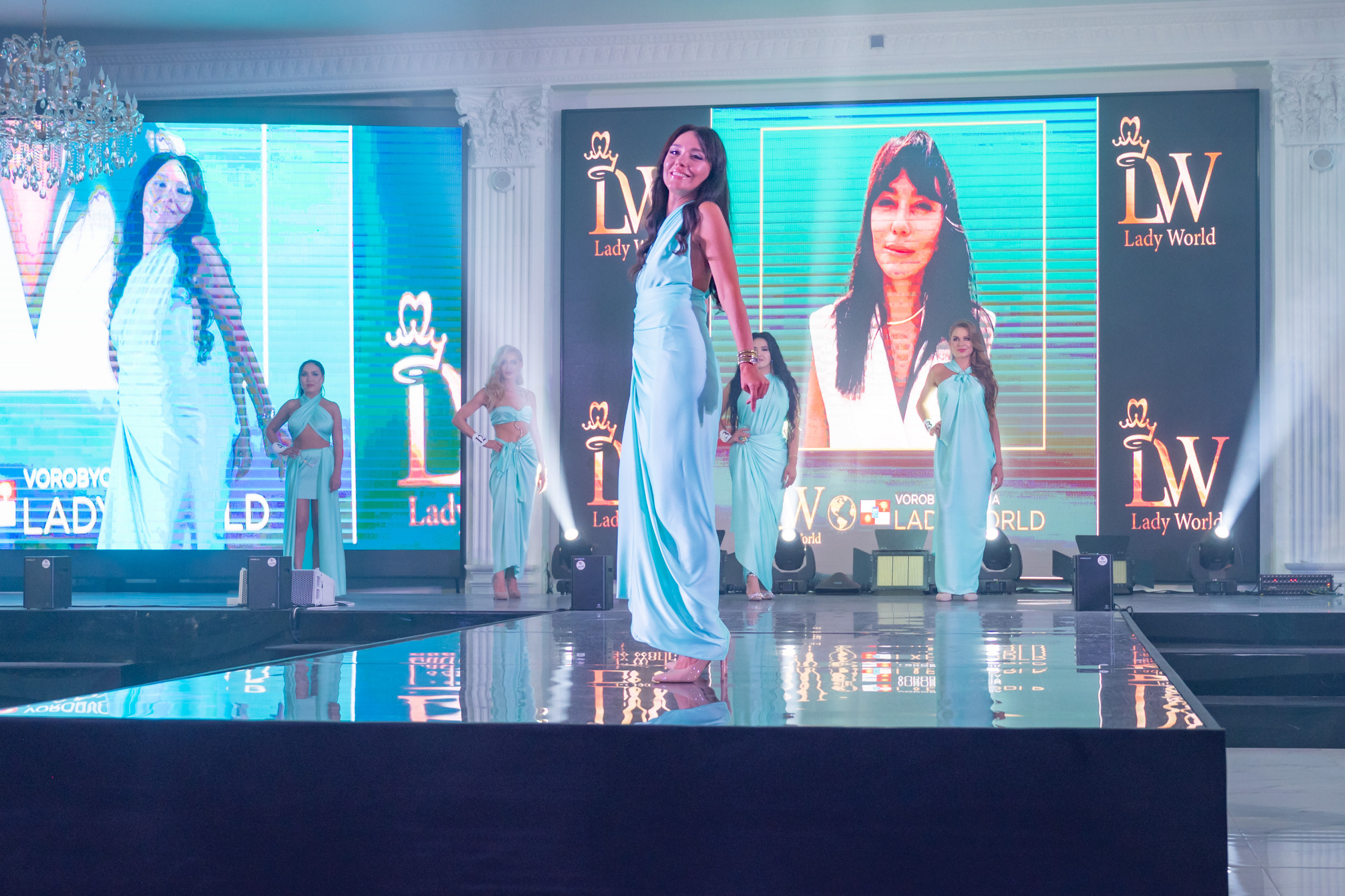 Финал конкурса красоты «LADY WORLD» 23.09.2023 в Сочи. Фотографирую счастливых людей в Сочи