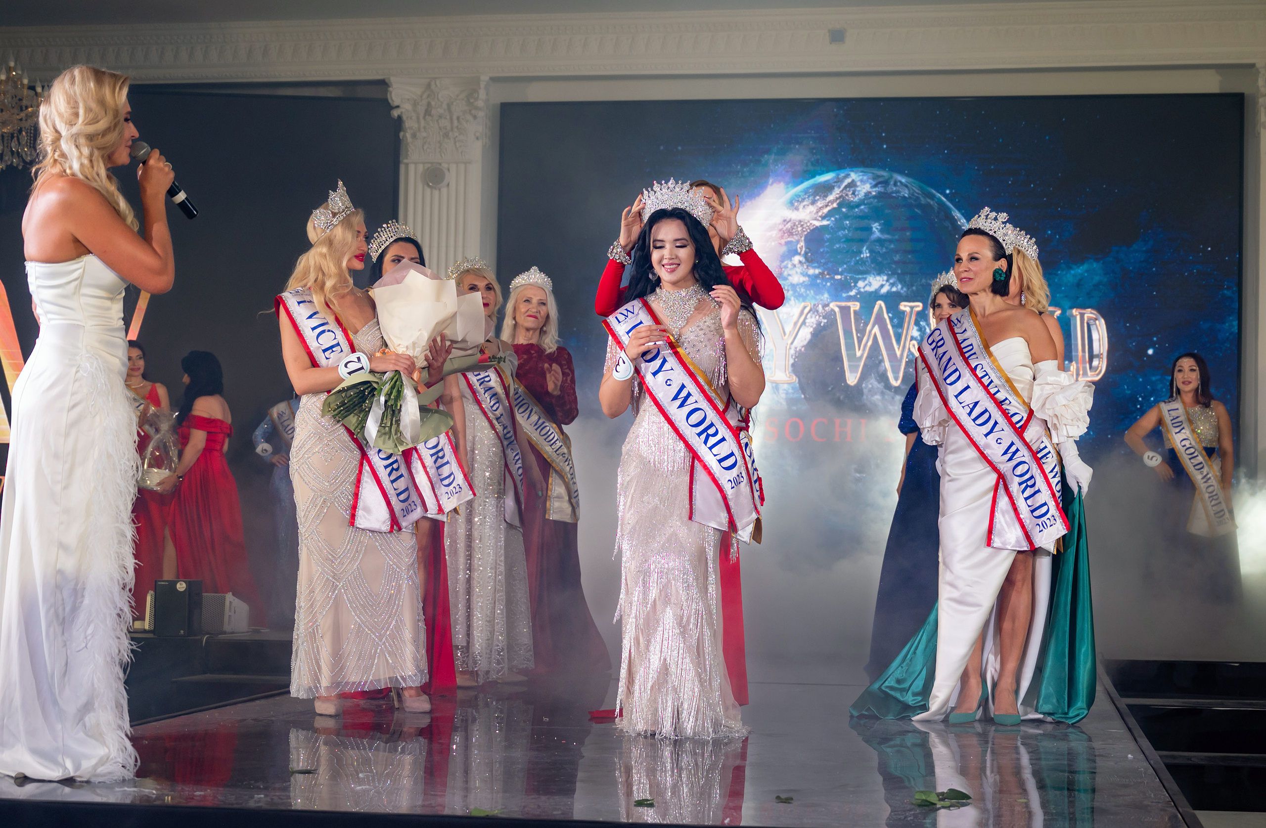 Финал конкурса красоты «LADY WORLD» 23.09.2023 в Сочи. Фотографирую счастливых людей в Сочи