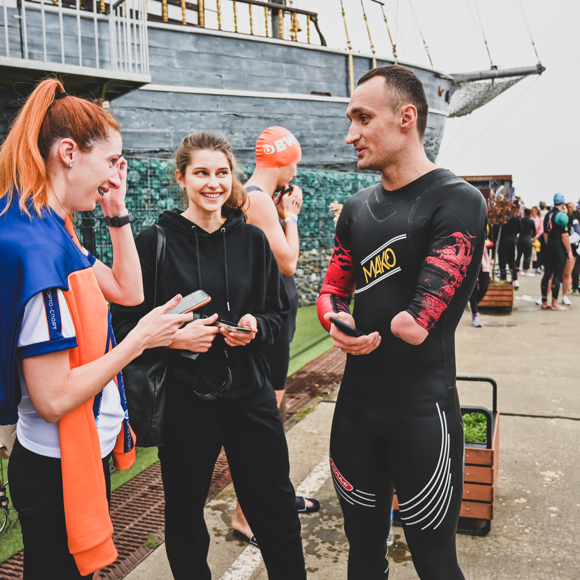 Команда «Орто-Спорт» ДЕНЬ IRONSTAR SPRINT & OLYMPIC SOCHI СИРИУС. Фотографирую счастливых людей в Сочи