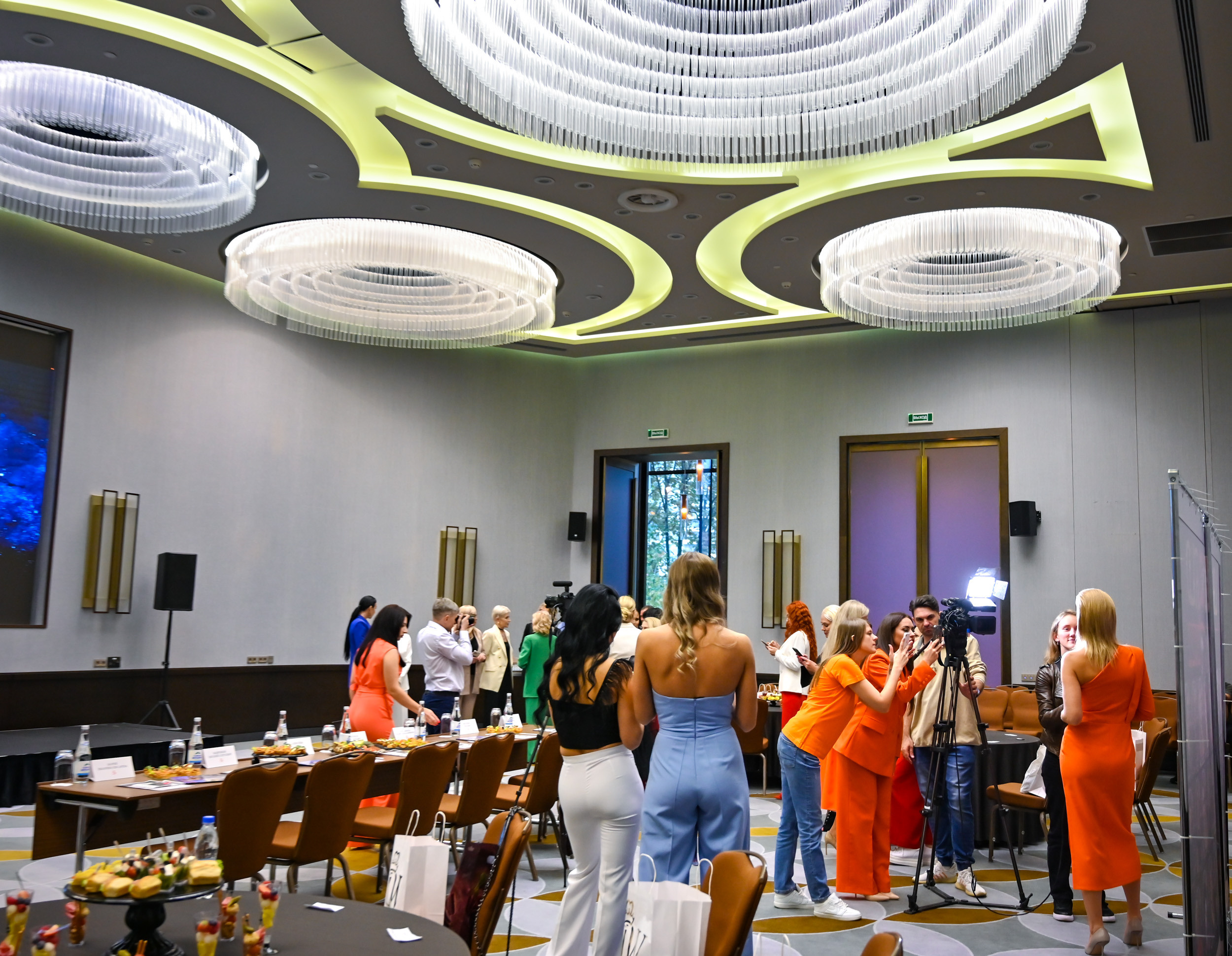 Церемония Открытия Конкурса красоты " ВИЗИТКА» 2022. Фотографирую счастливых людей в Сочи