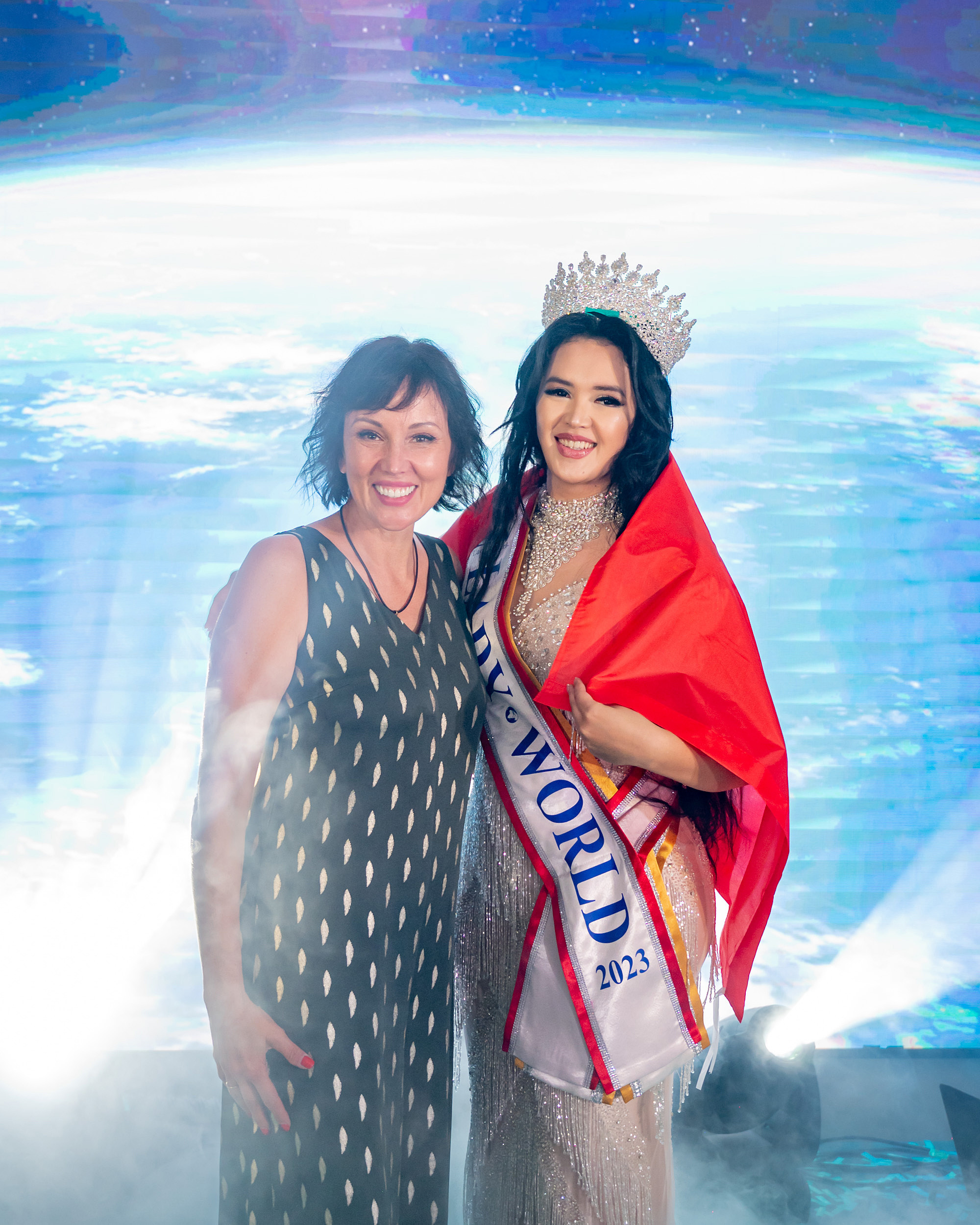 Финал конкурса красоты «LADY WORLD» 23.09.2023 в Сочи. Фотографирую счастливых людей в Сочи