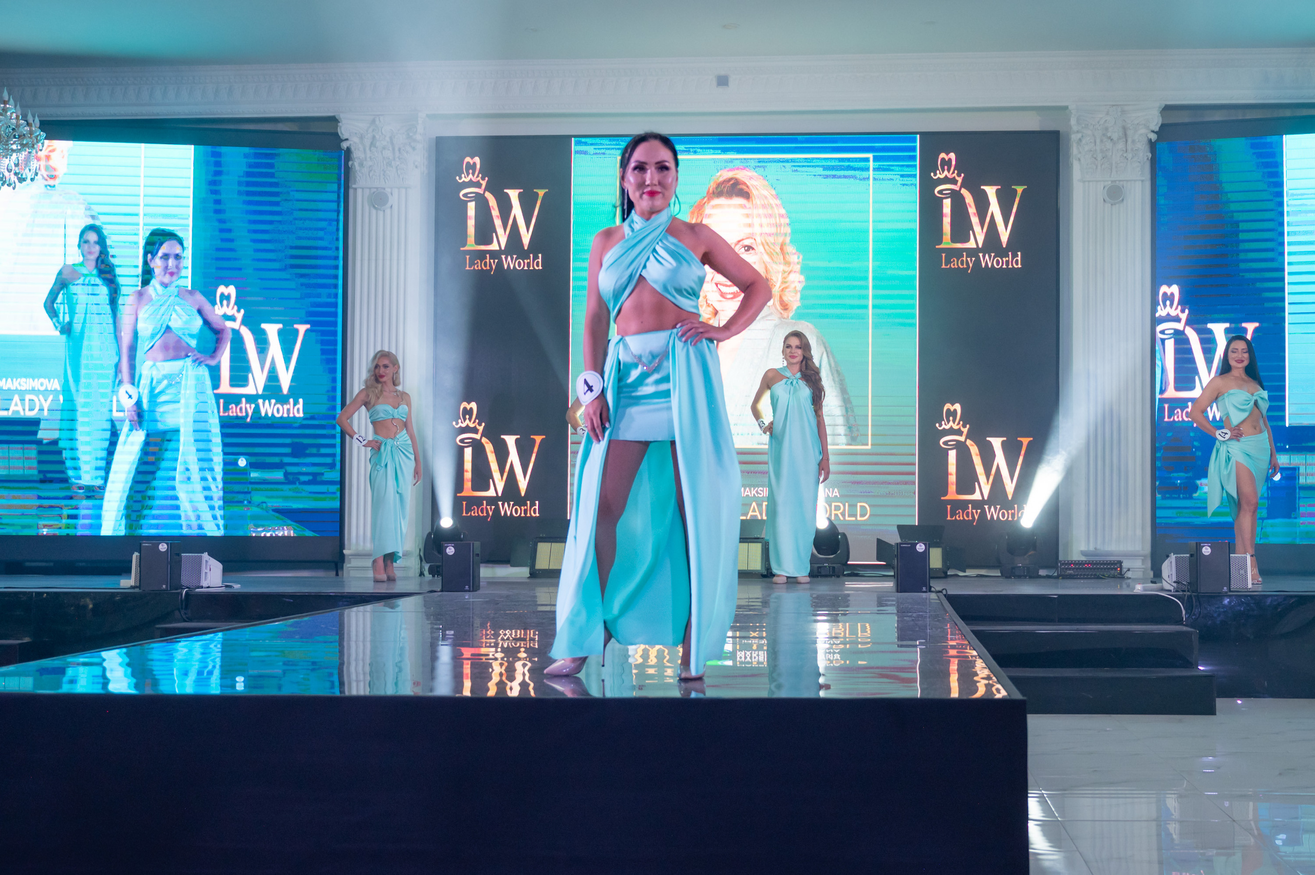 Финал конкурса красоты «LADY WORLD» 23.09.2023 в Сочи. Фотографирую счастливых людей в Сочи