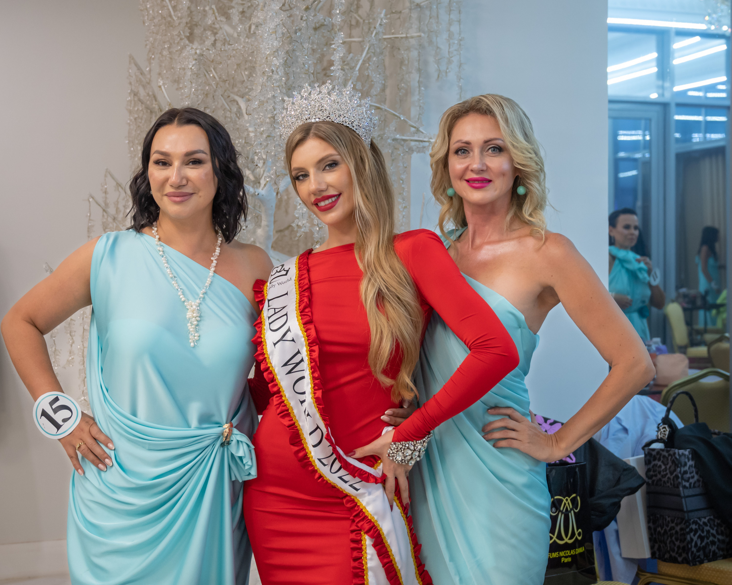 Финал конкурса красоты «LADY WORLD» 23.09.2023 в Сочи. Фотографирую счастливых людей в Сочи