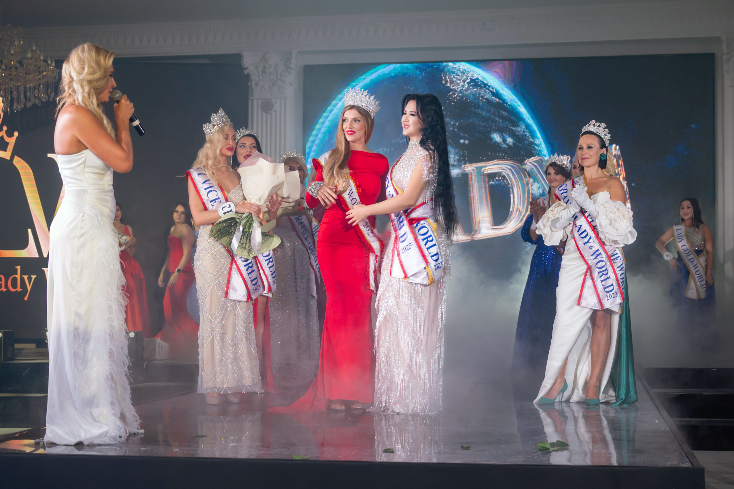 Финал конкурса красоты «LADY WORLD» 23.09.2023 в Сочи. Фотографирую счастливых людей в Сочи