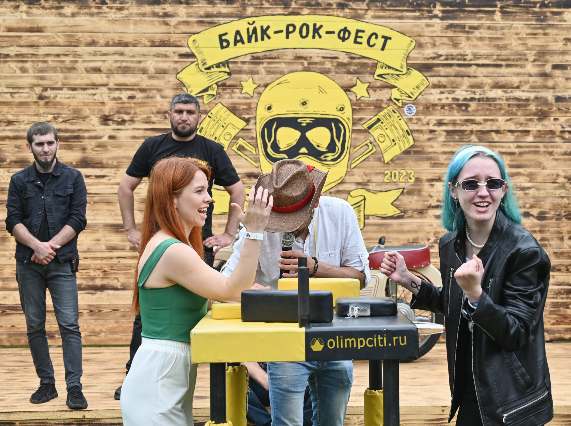 «БЕЗПОНТОВ» 26 МАЯ 2023. Фотографирую счастливых людей в Сочи