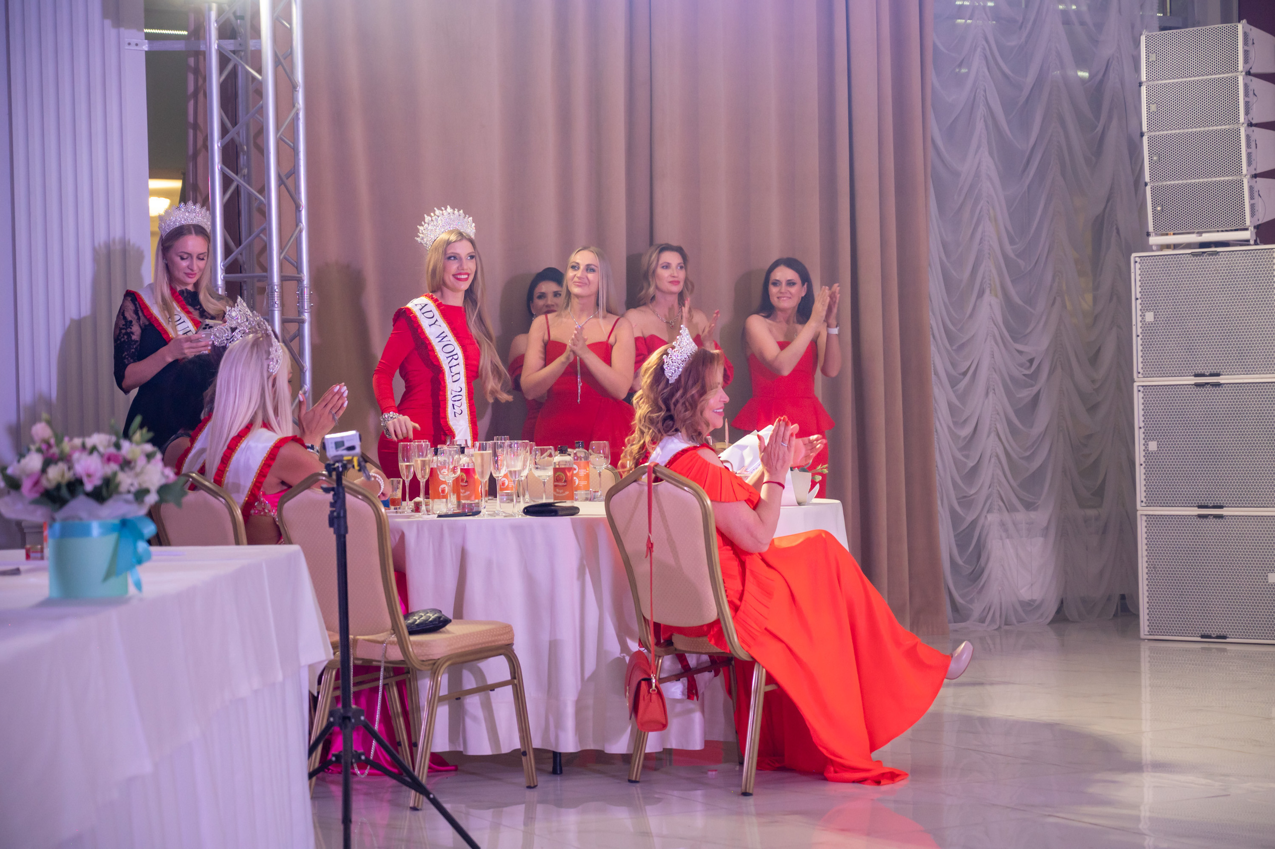 Финал конкурса красоты «LADY WORLD» 23.09.2023 в Сочи. Фотографирую счастливых людей в Сочи