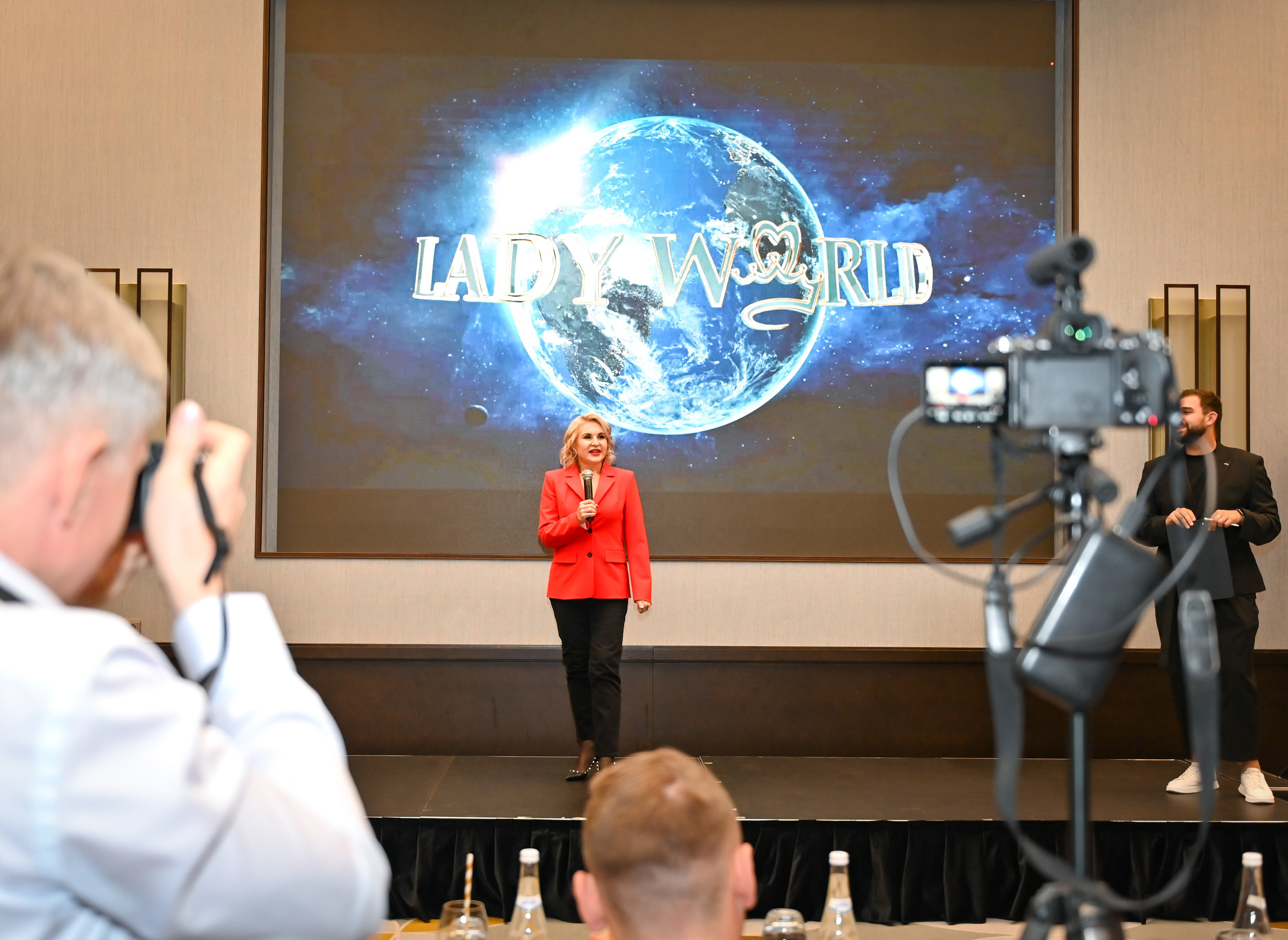 Церемония Открытия Конкурса красоты " ВИЗИТКА» 2022. Фотографирую счастливых людей в Сочи