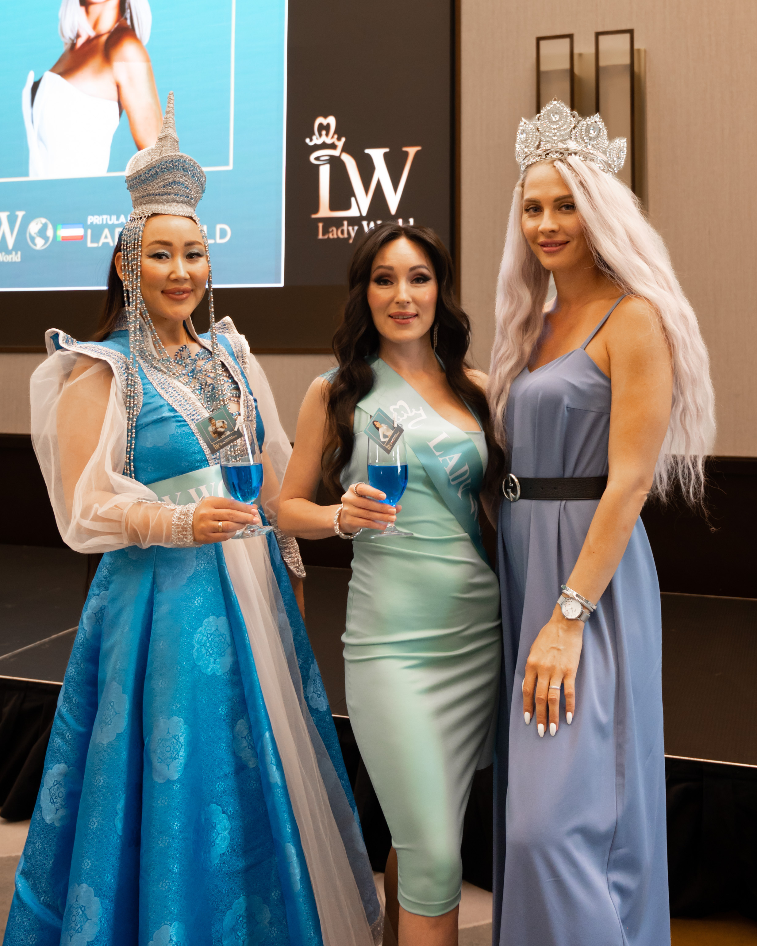 Церемония открытия Конкурса красоты «LADY WORLD» 2023. Фотографирую счастливых людей в Сочи