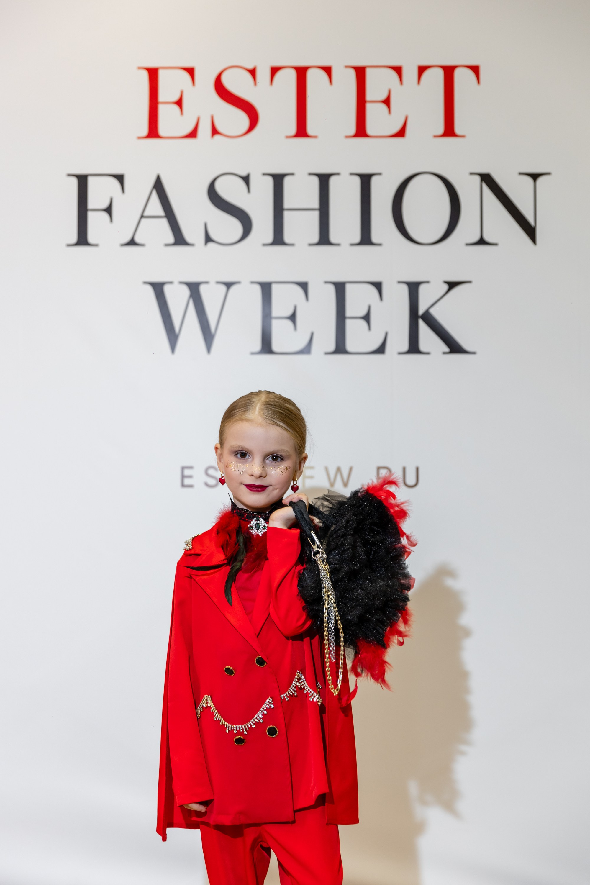 ESTET FASHION WEEK (KIDs REVOLUTION). Татьяна Чернышова свадебный фотограф Москва