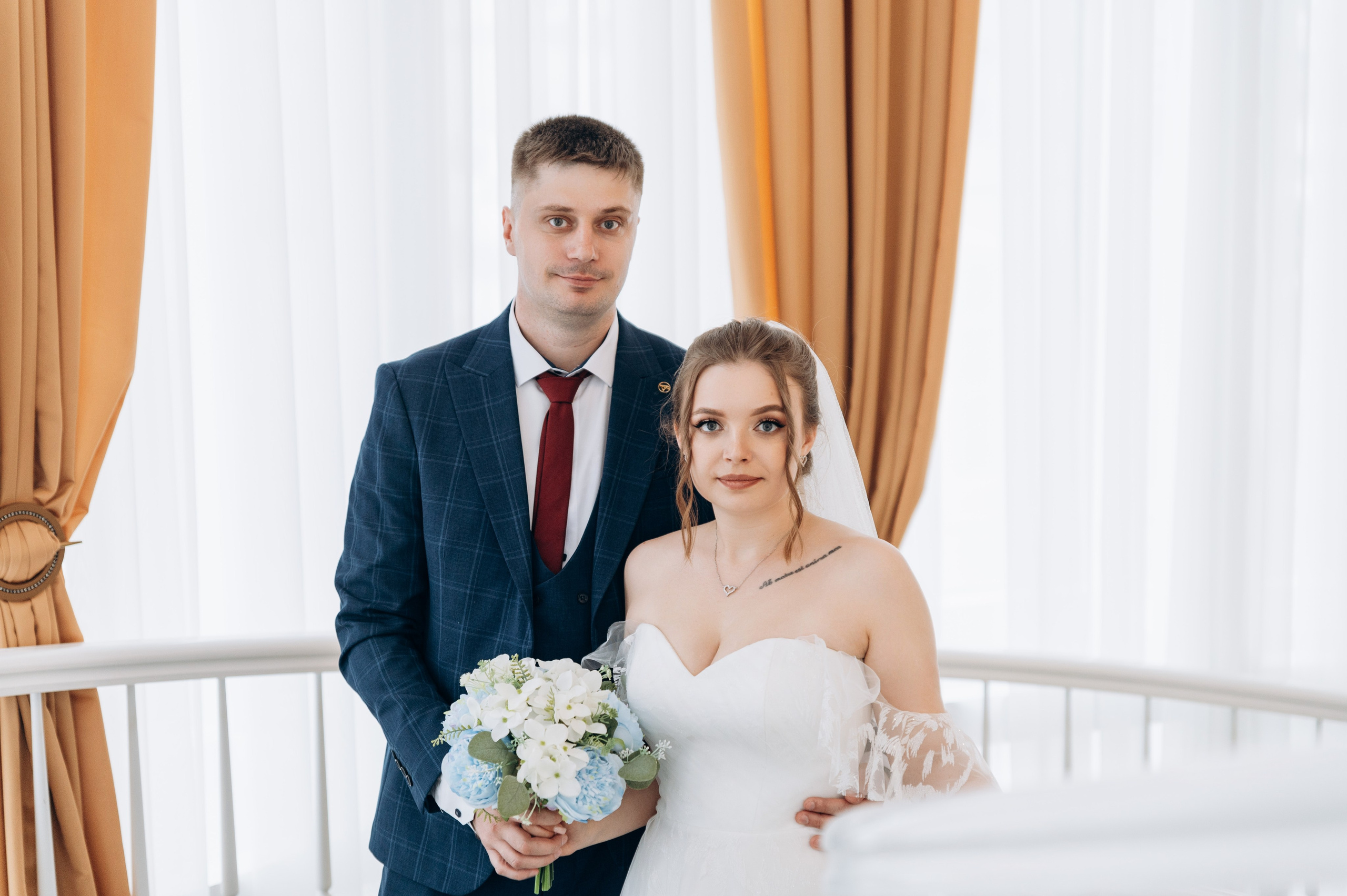 Прогулка, регистрация, банкет. Фотограф в Новосибирске