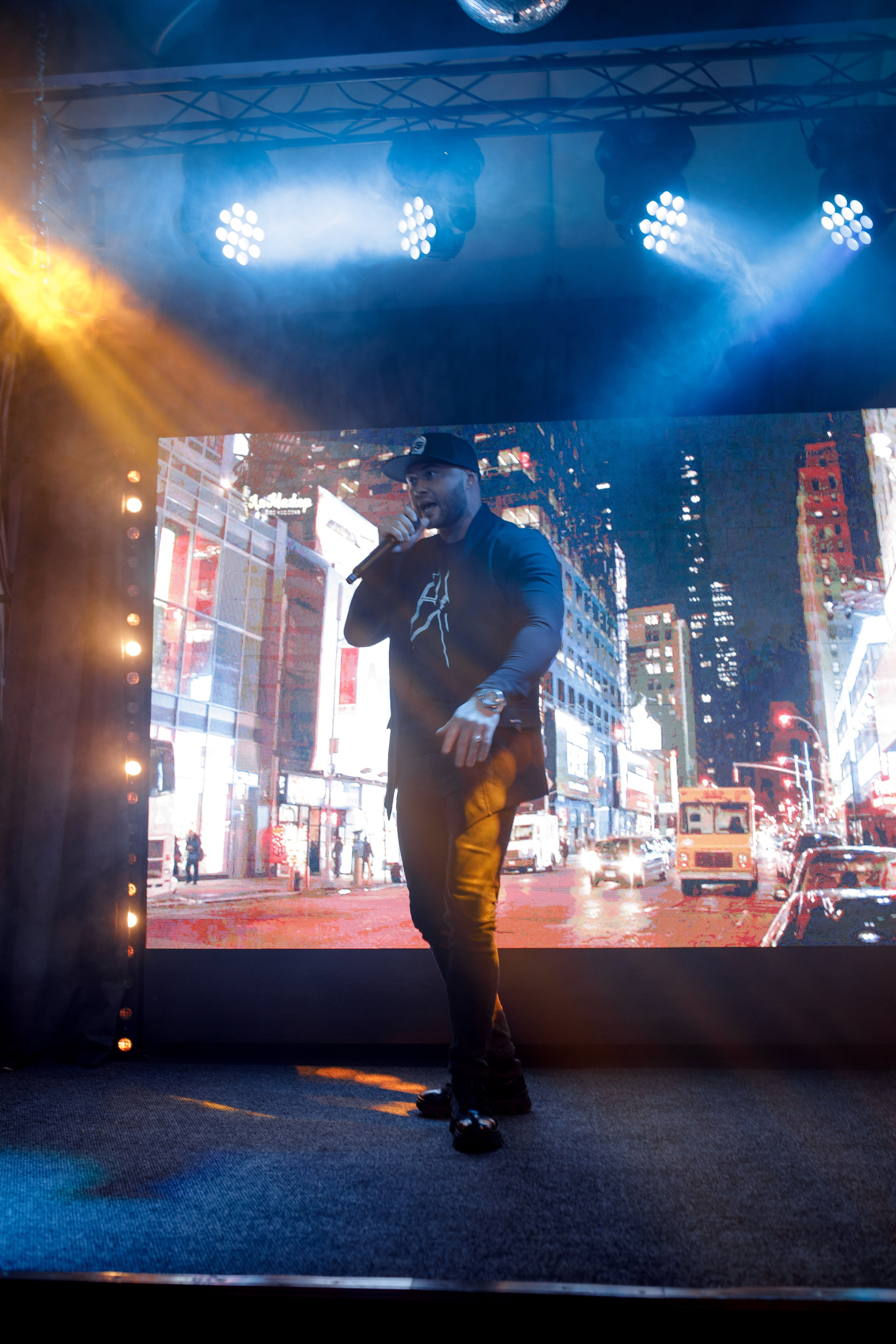 Отчётный концерт. Фотограф Аркадий Самошкин