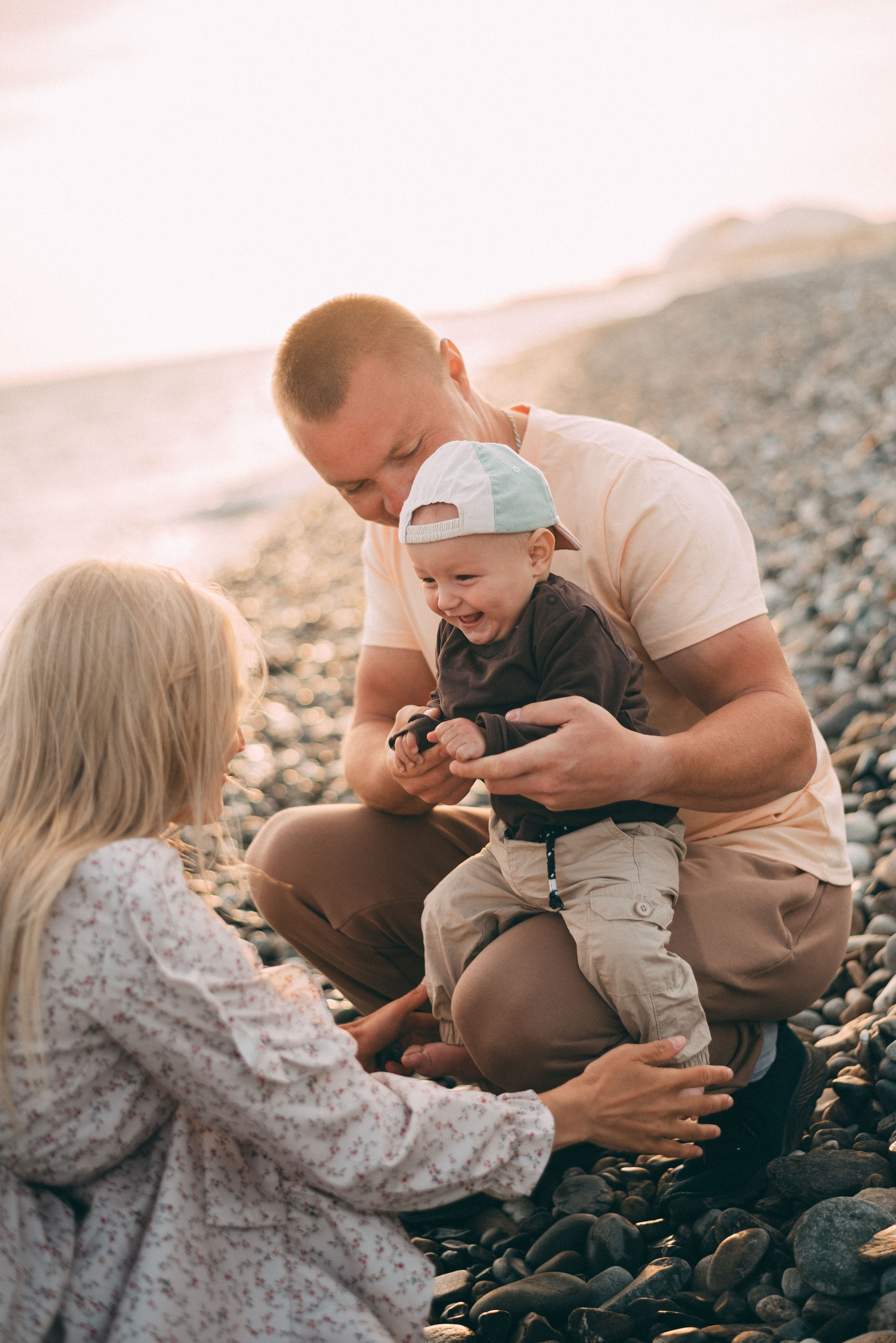 Семейная съемка на берегу моря. Фотограф в Сочи — Маргарита Поганова
