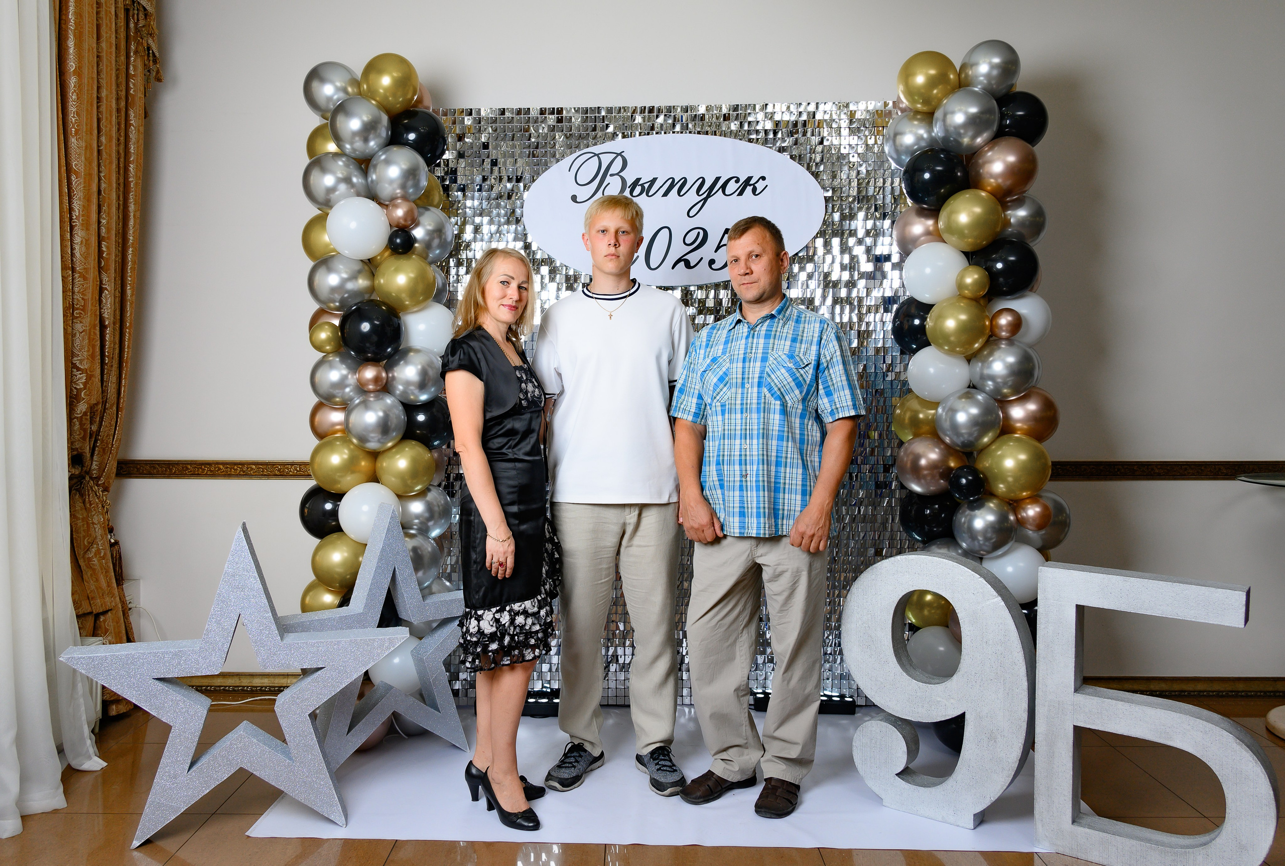 Выпускной 2025 9 кл. Семейный и детский фотограф в Новороссийске Лебедева Елена