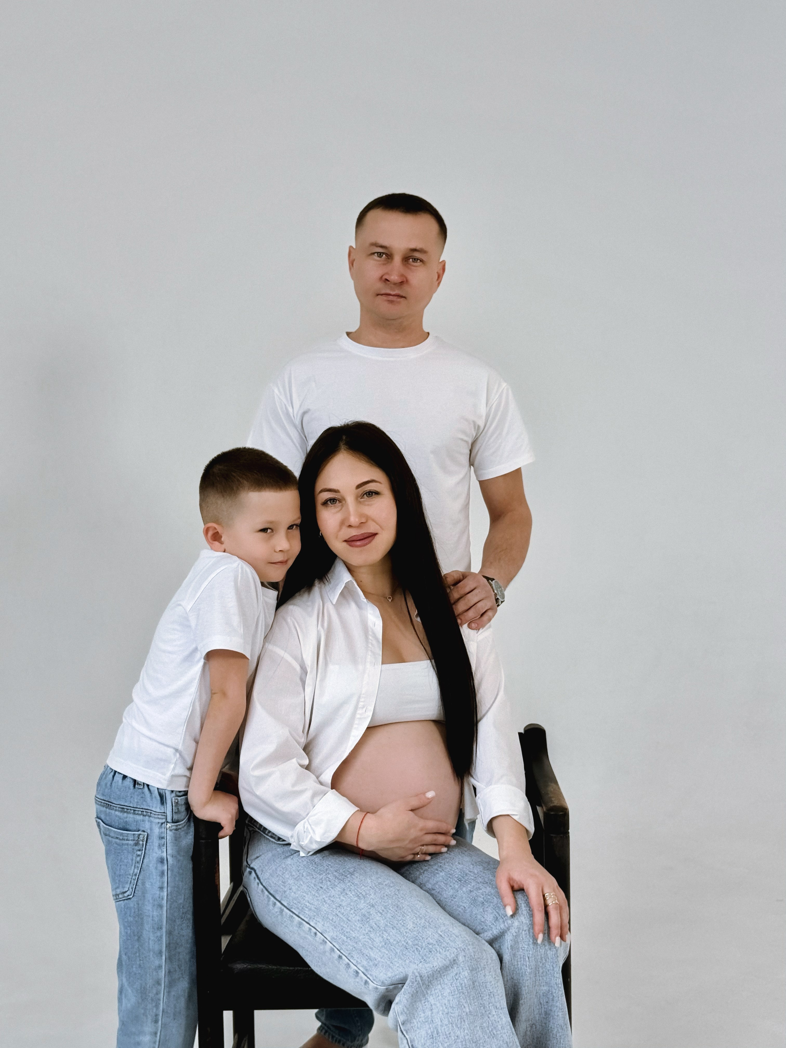 Беременность • гендер-пати • выписки с роддома. Семейный фотограф и рилсмейкер в Симферополе