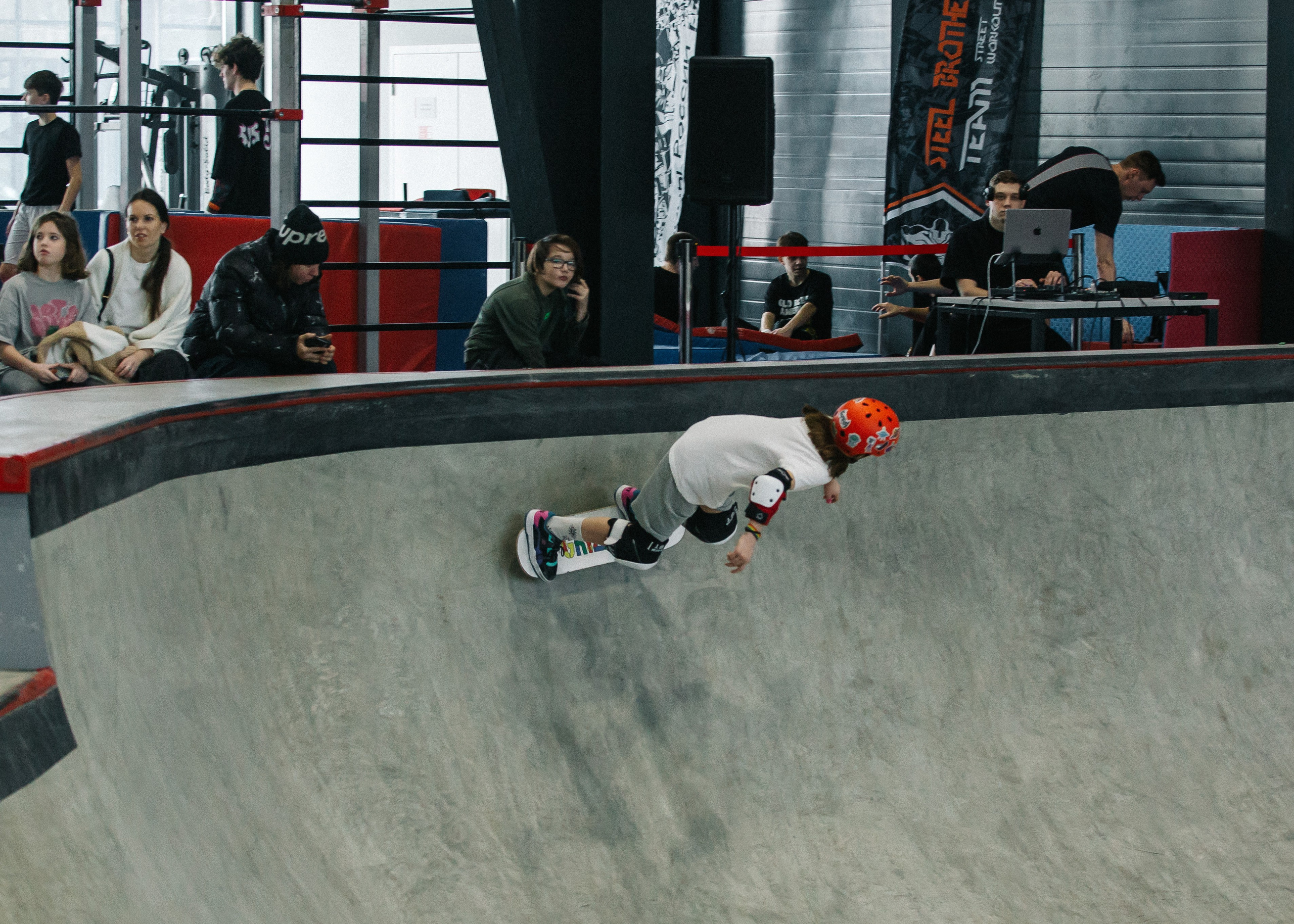 Чемпионат Москвы по скейтбордингу 2025. Репортажный фотограф в Москве